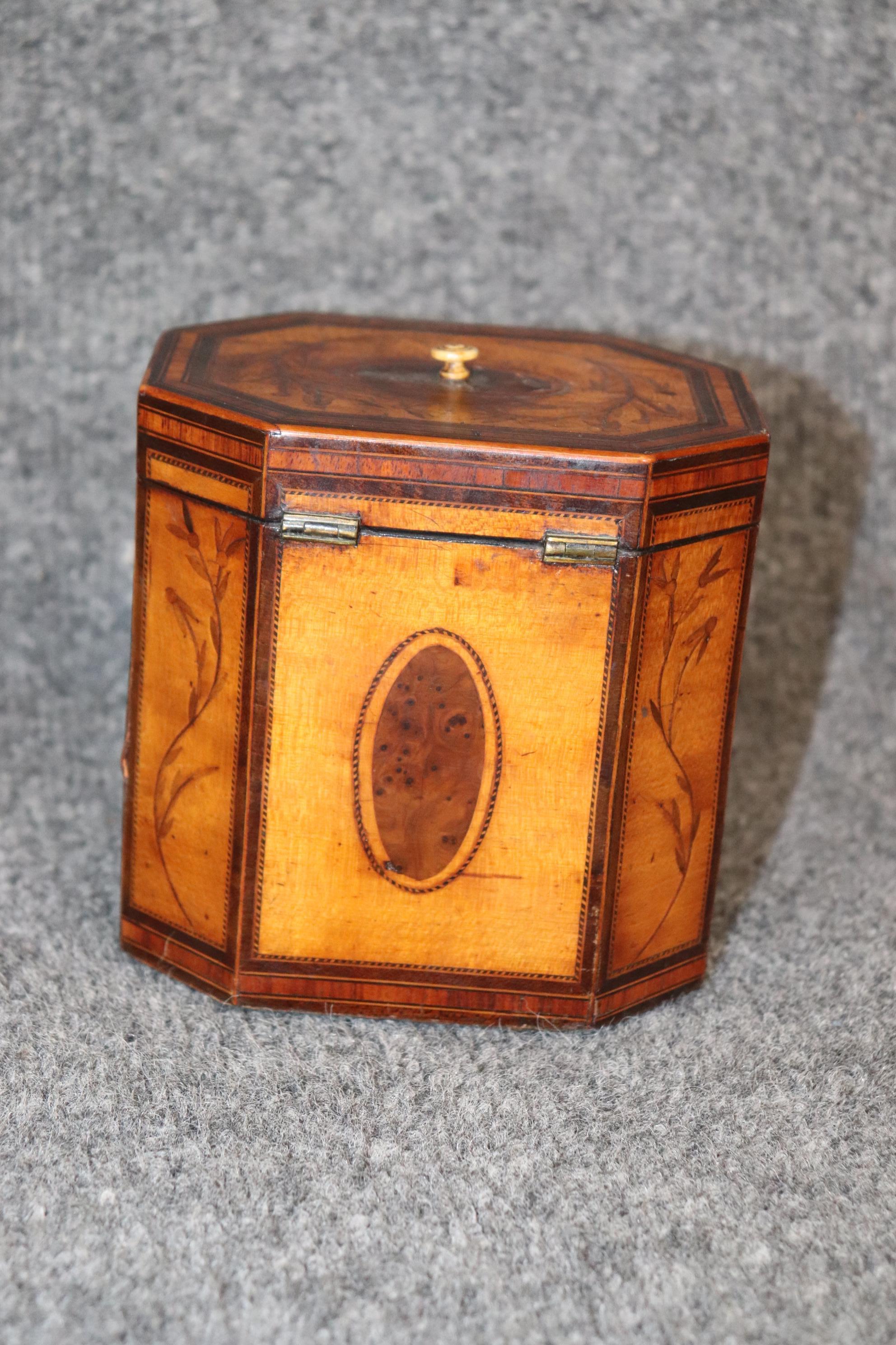 Antique 19th Century English Edwardian Inlaid Tea Caddy Box In Good Condition For Sale In Swedesboro, NJ