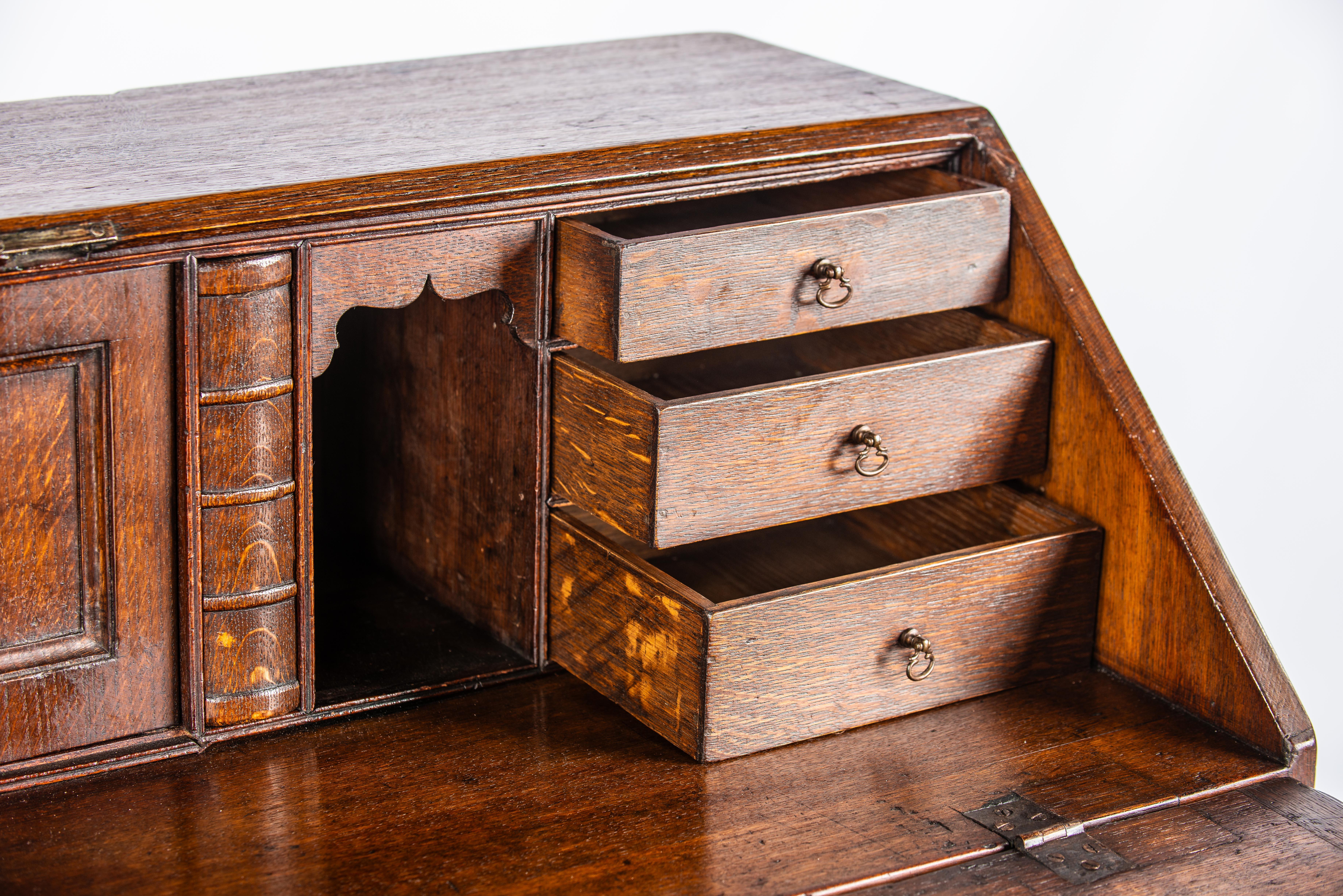 Antique 19th century English George III warm oak Slant front secretary desk 10