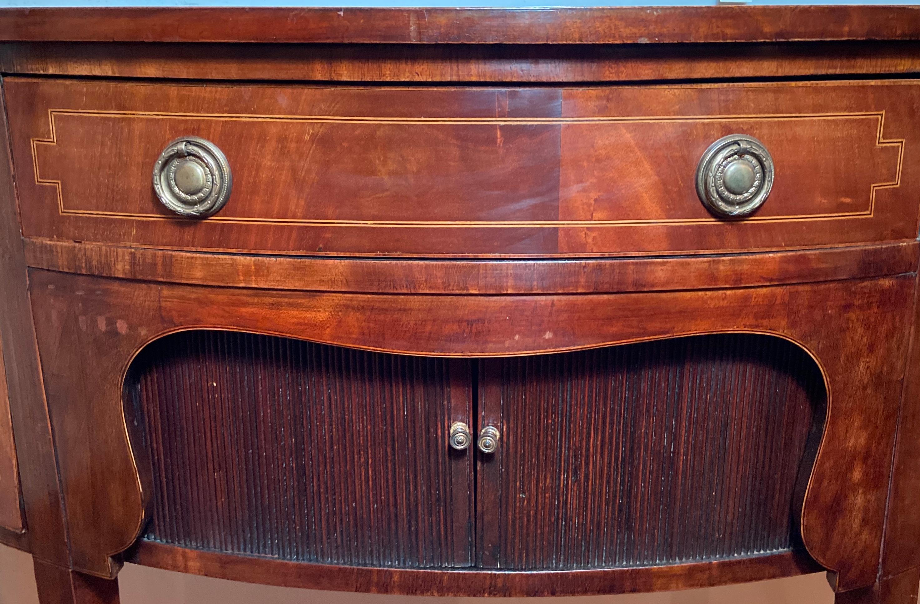 Antique 19th Century English Mahogany Demi-Lune Sideboard For Sale 2