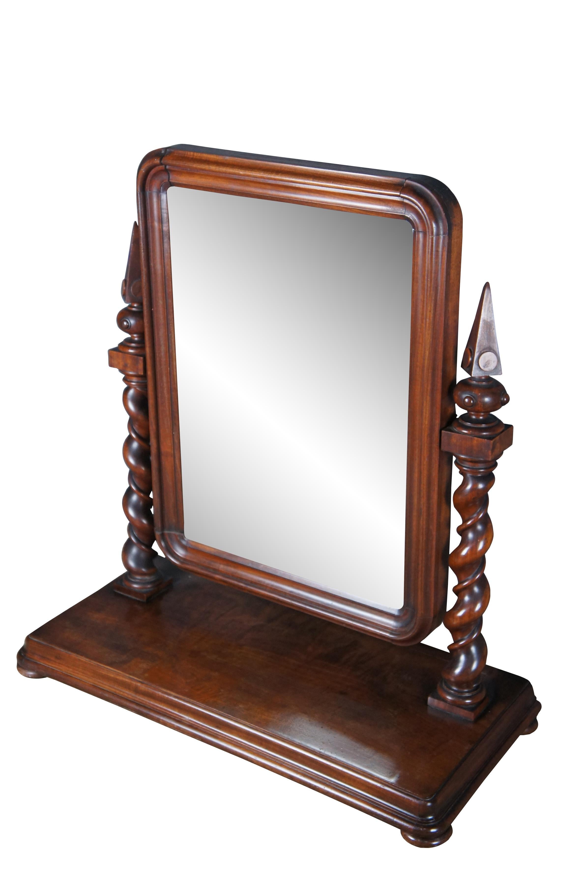 Antique 19th Century English Mahogany Empire Gentlemans Dressing Shaving Mirror  In Good Condition For Sale In Dayton, OH