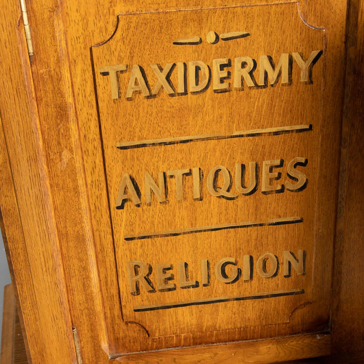 Antique 19th Century Belgian Oak Pair of Estate Library Cabinets, c.1890 11