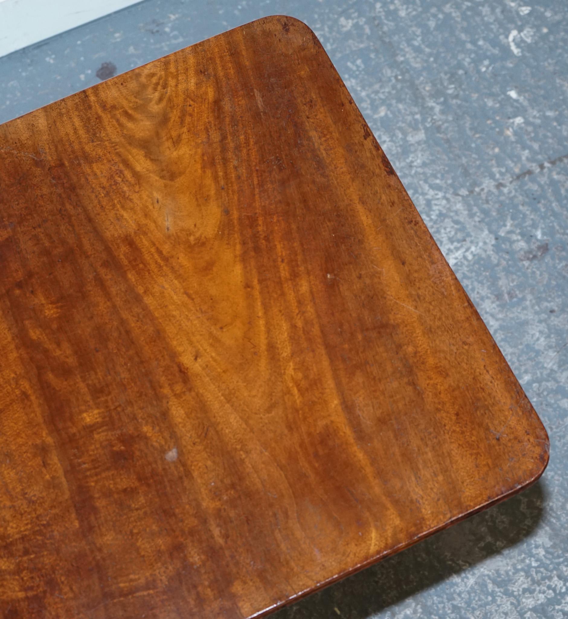 ANTIQUE 19TH CENTURY ENGLISH OAK RECTANGLE TRIPOD TiLT TOP TABLE For Sale 5