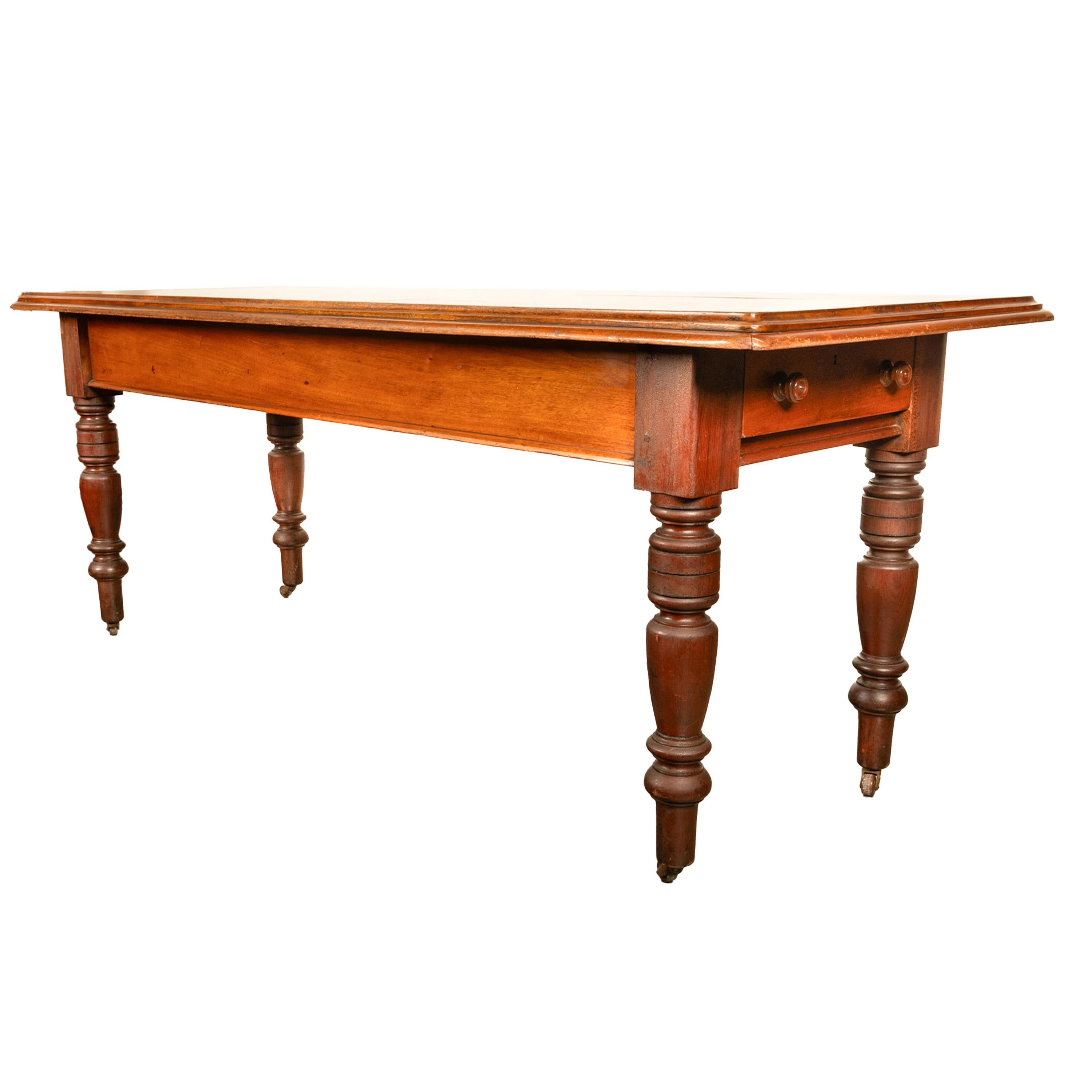 The English Country House Antiques Table de Réfectoire de Salle à Manger en Noyer du 19ème siècle. en vente 8