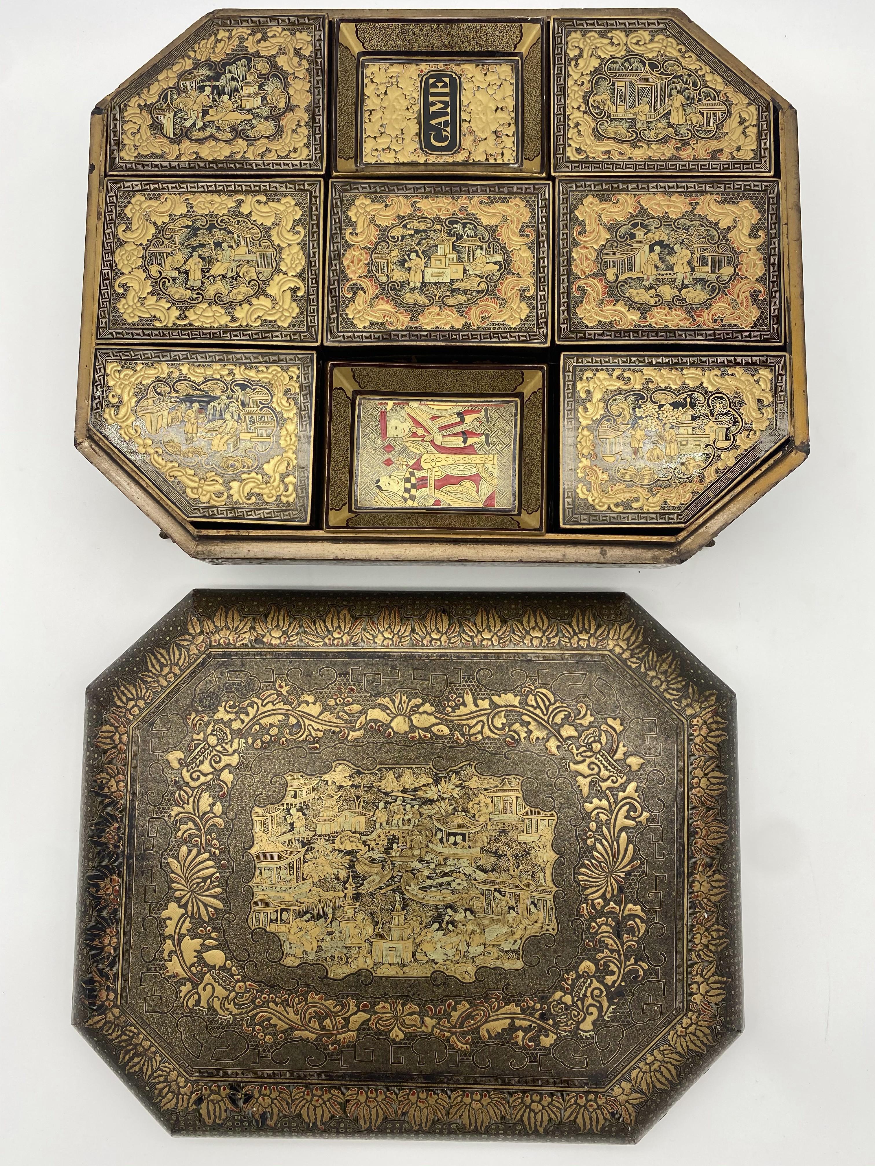 Antique 19th Century Export Chinese Lacquer Gaming Box For Sale 2