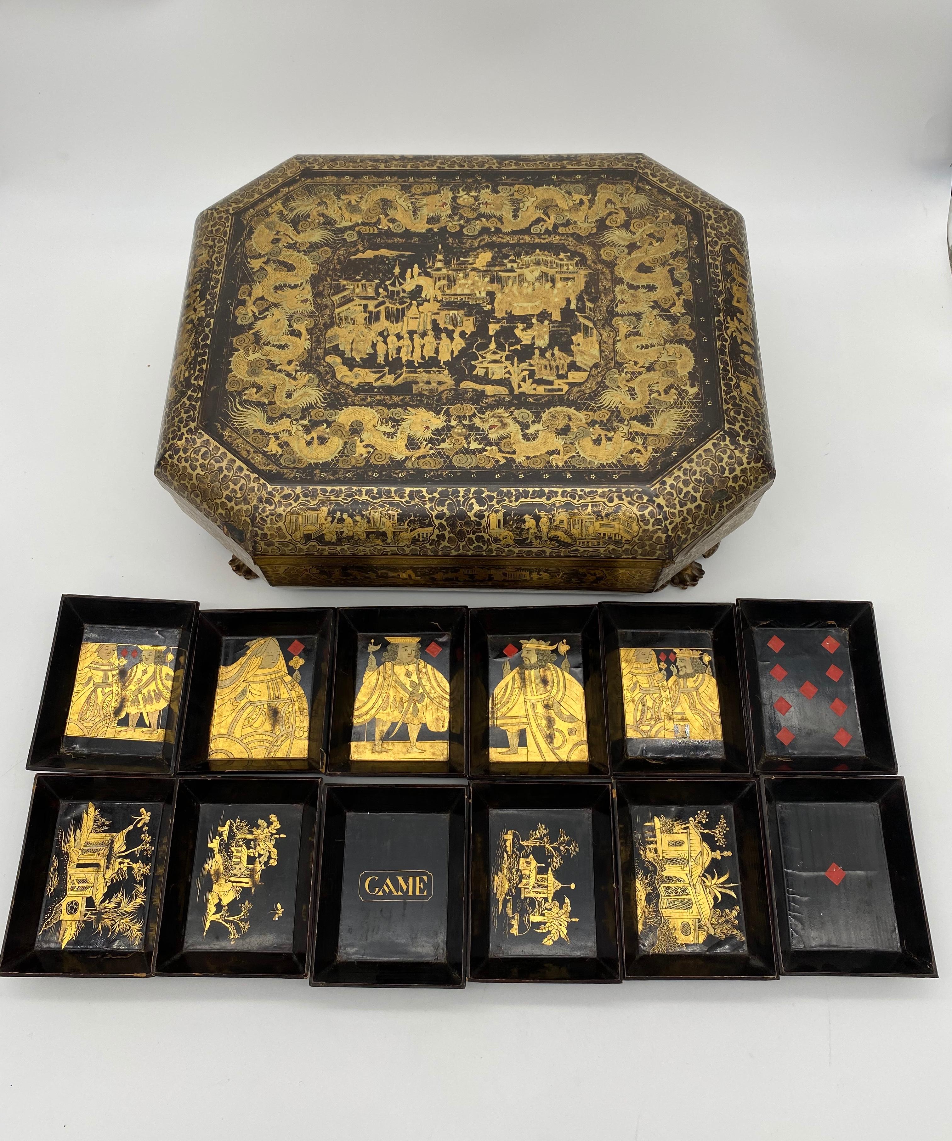 Antique 19th Century Export Chinese Lacquer Gaming Box In Good Condition For Sale In Brea, CA