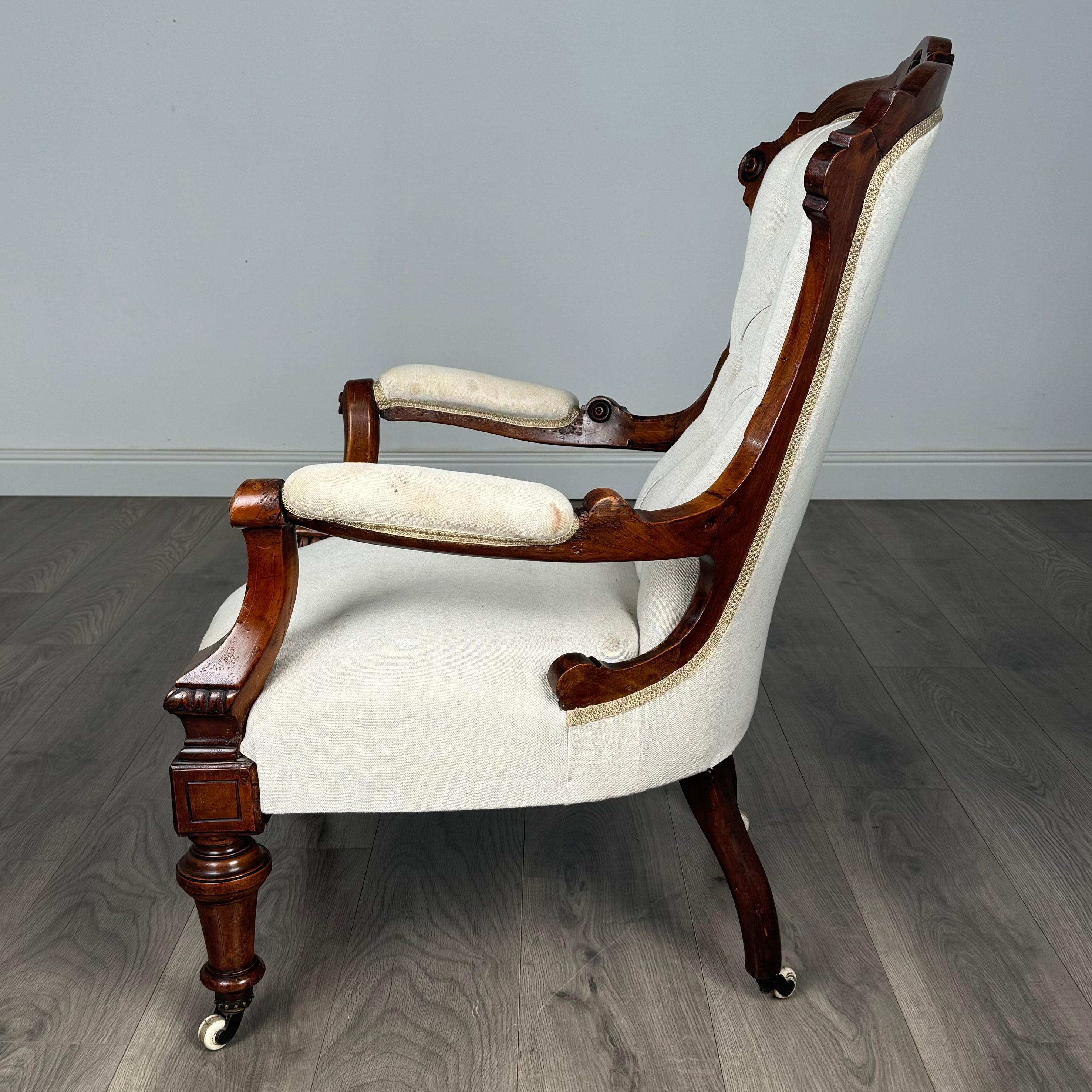 Britannique Fauteuil ancien du 19ème siècle de qualité supérieure en acajou ( REF AF-3298 ) en vente