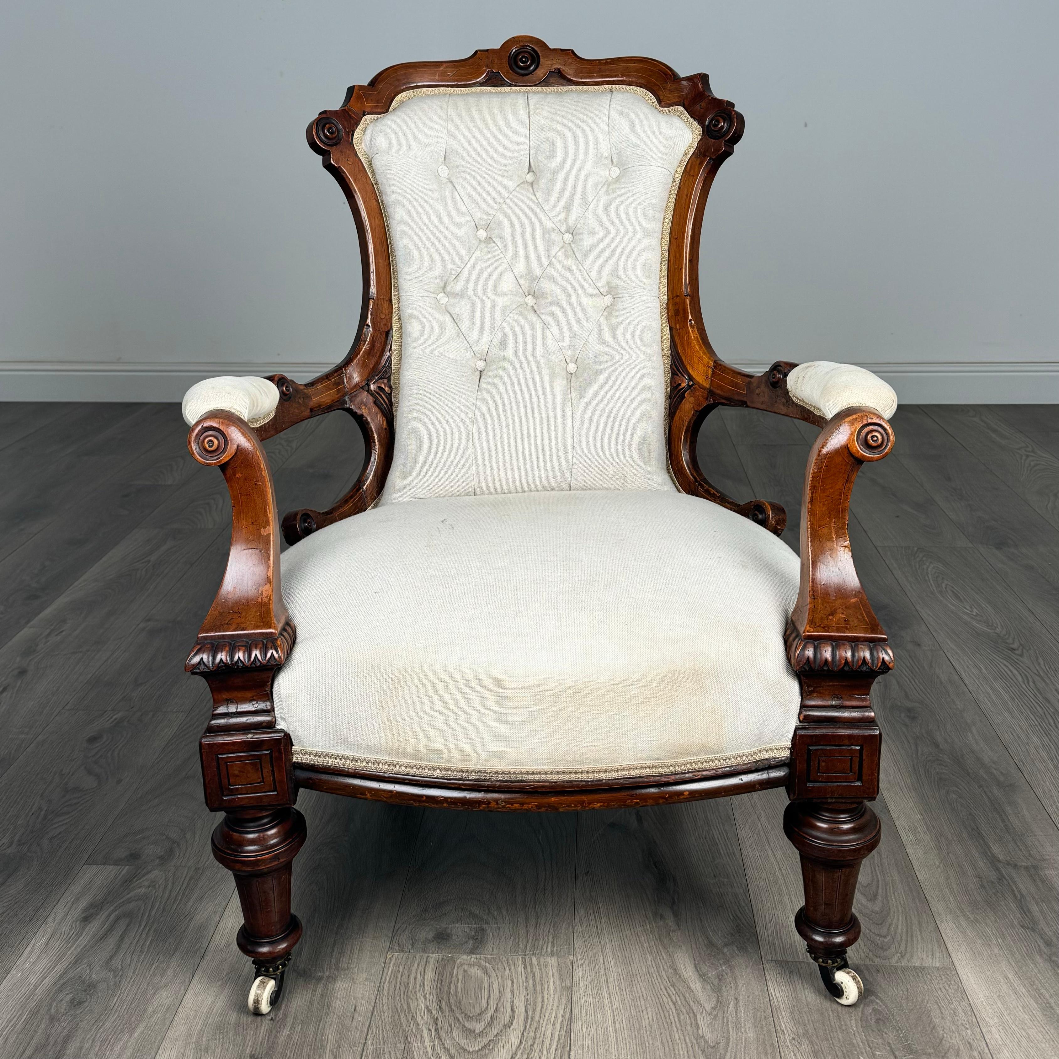 Fauteuil ancien du 19ème siècle de qualité supérieure en acajou ( REF AF-3298 ) en vente 3