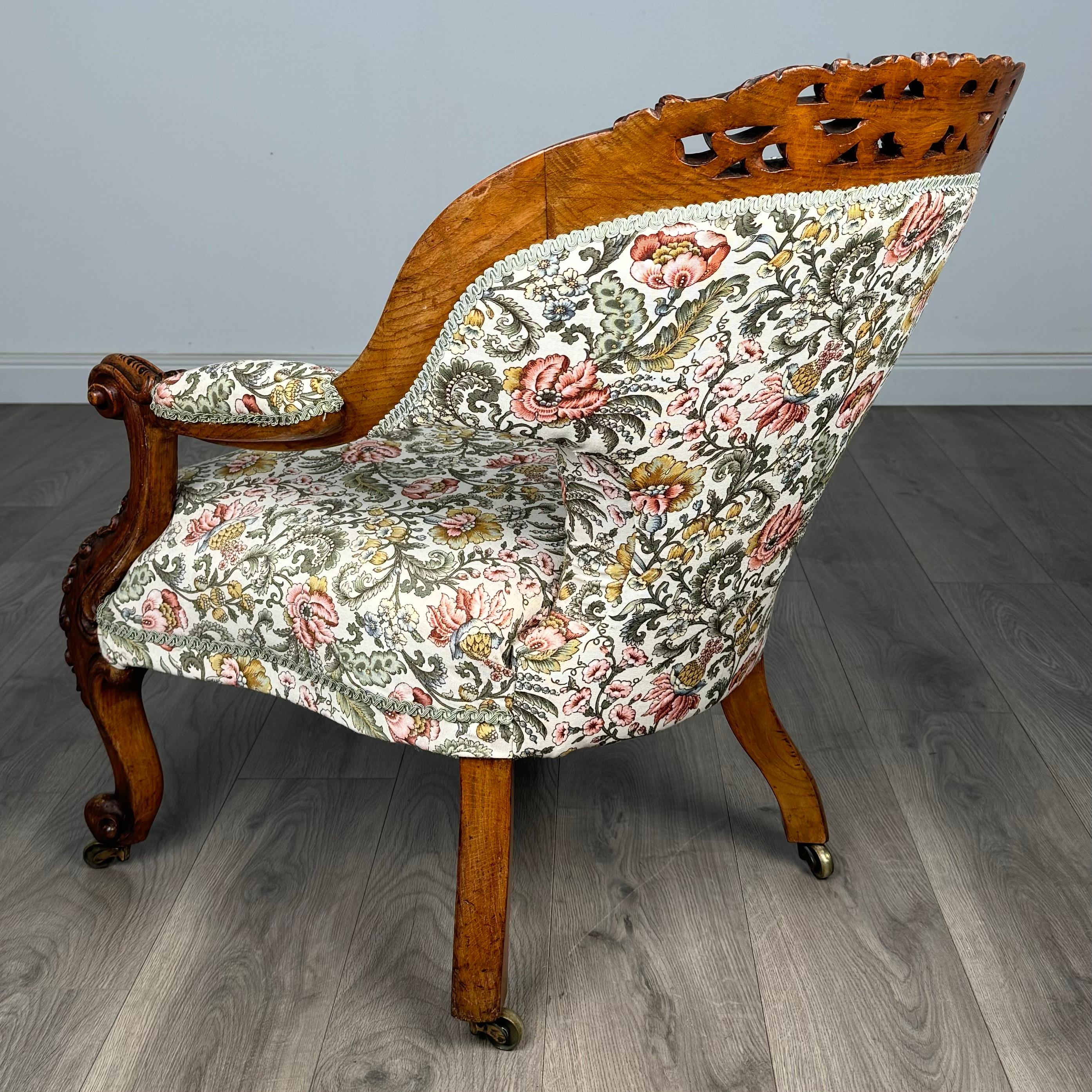 Antica poltrona in Oak intagliata di qualità del XIX secolo ( REF AFS-3295 ) In condizioni buone in vendita a Ledbury, GB
