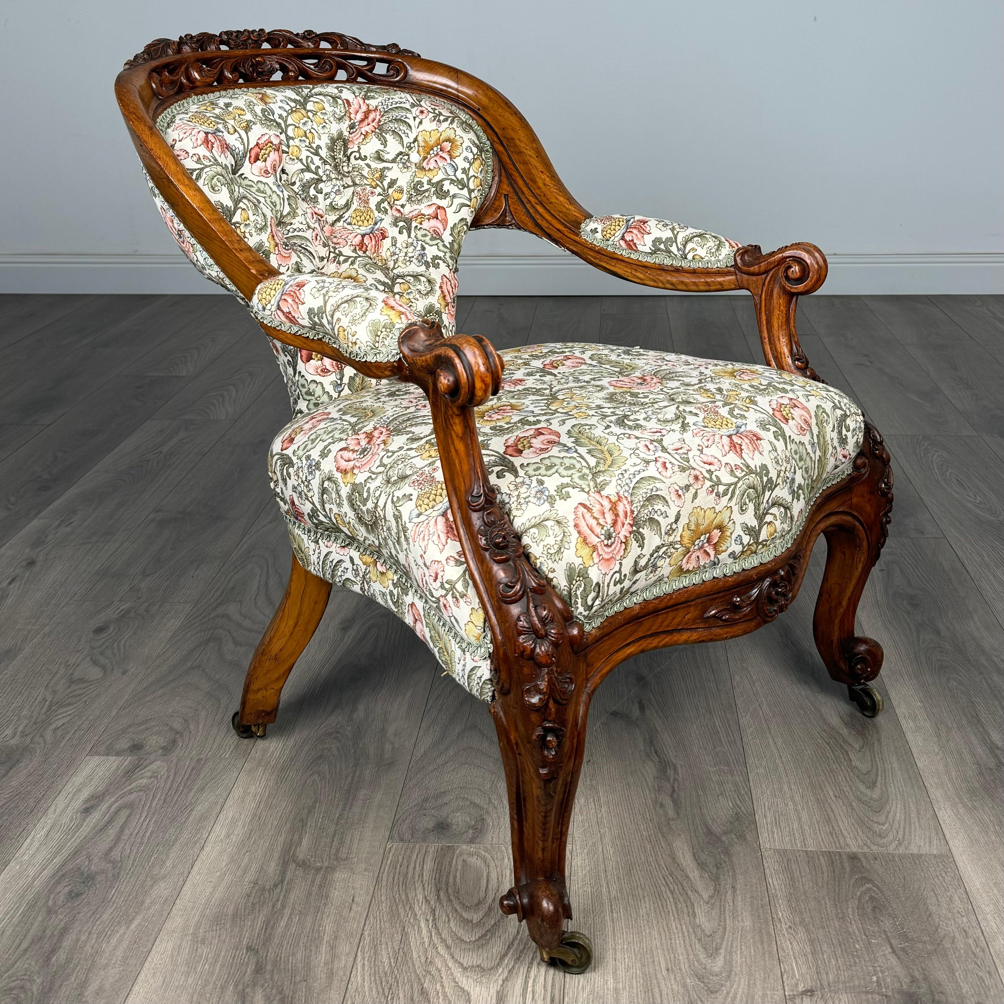 Antica poltrona in Oak intagliata di qualità del XIX secolo ( REF AFS-3295 ) in vendita 3