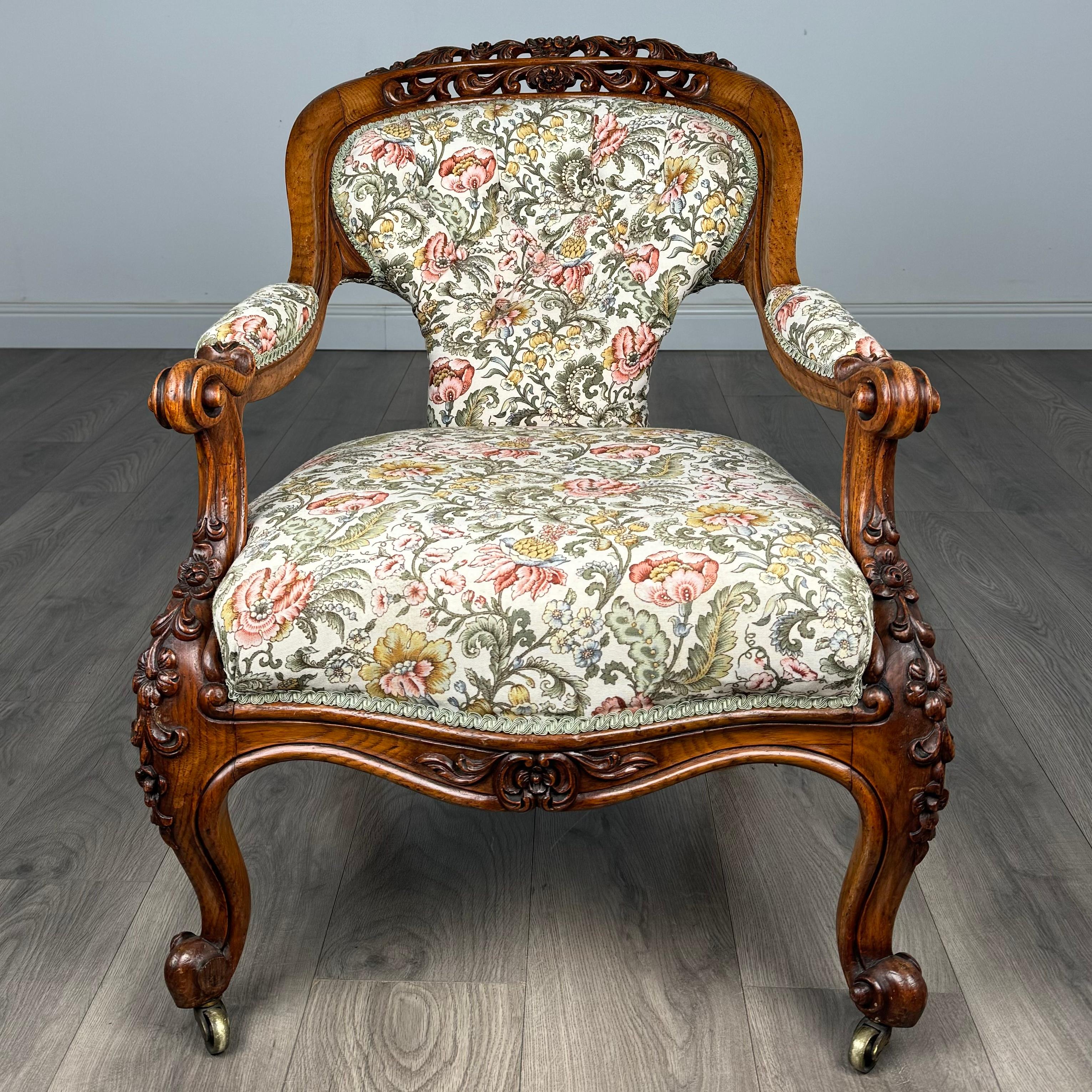 Antica poltrona in Oak intagliata di qualità del XIX secolo ( REF AFS-3295 ) in vendita 4