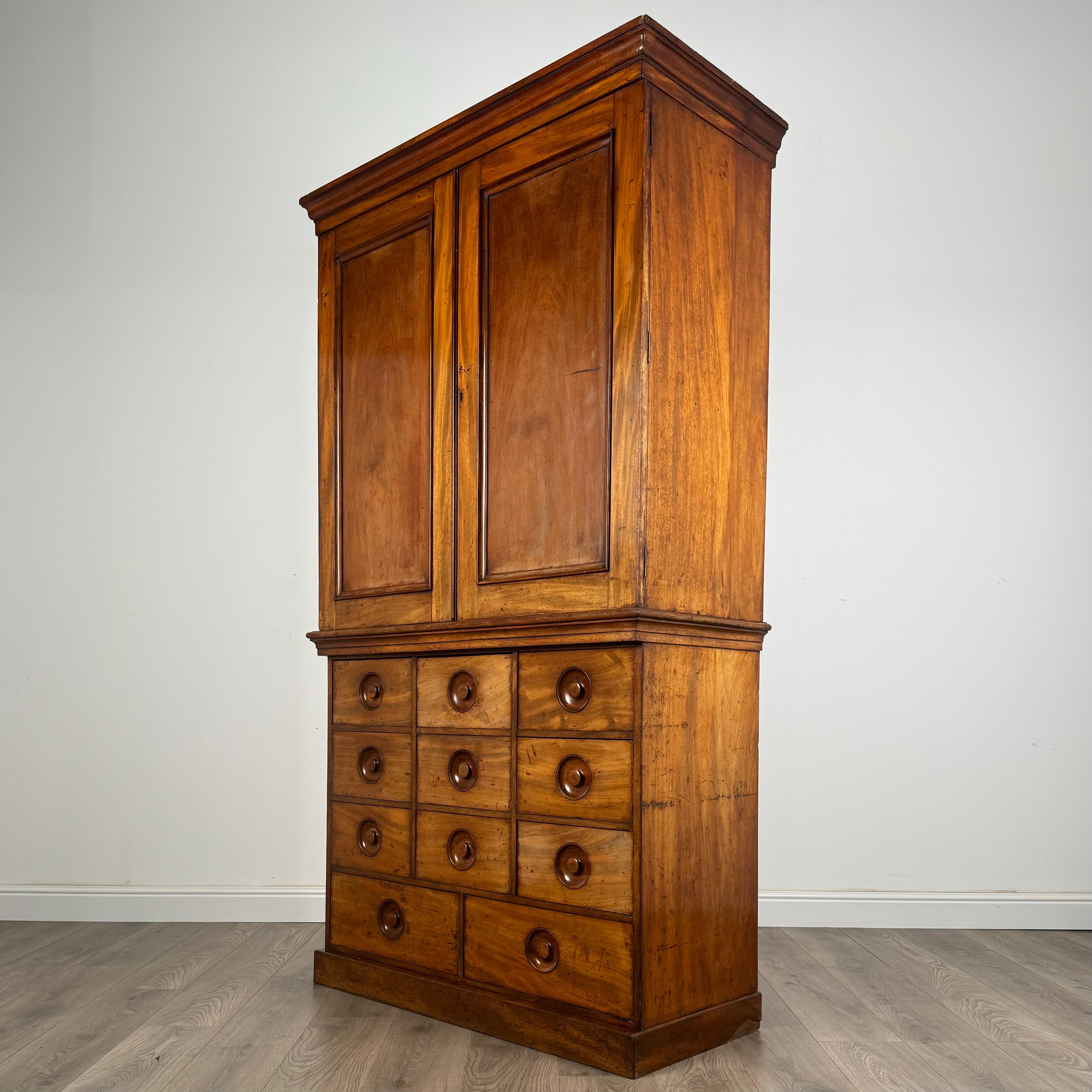 Antica credenza di qualità del XIX secolo in mogano ( REF AFS 3379 ) In condizioni buone in vendita a Ledbury, GB