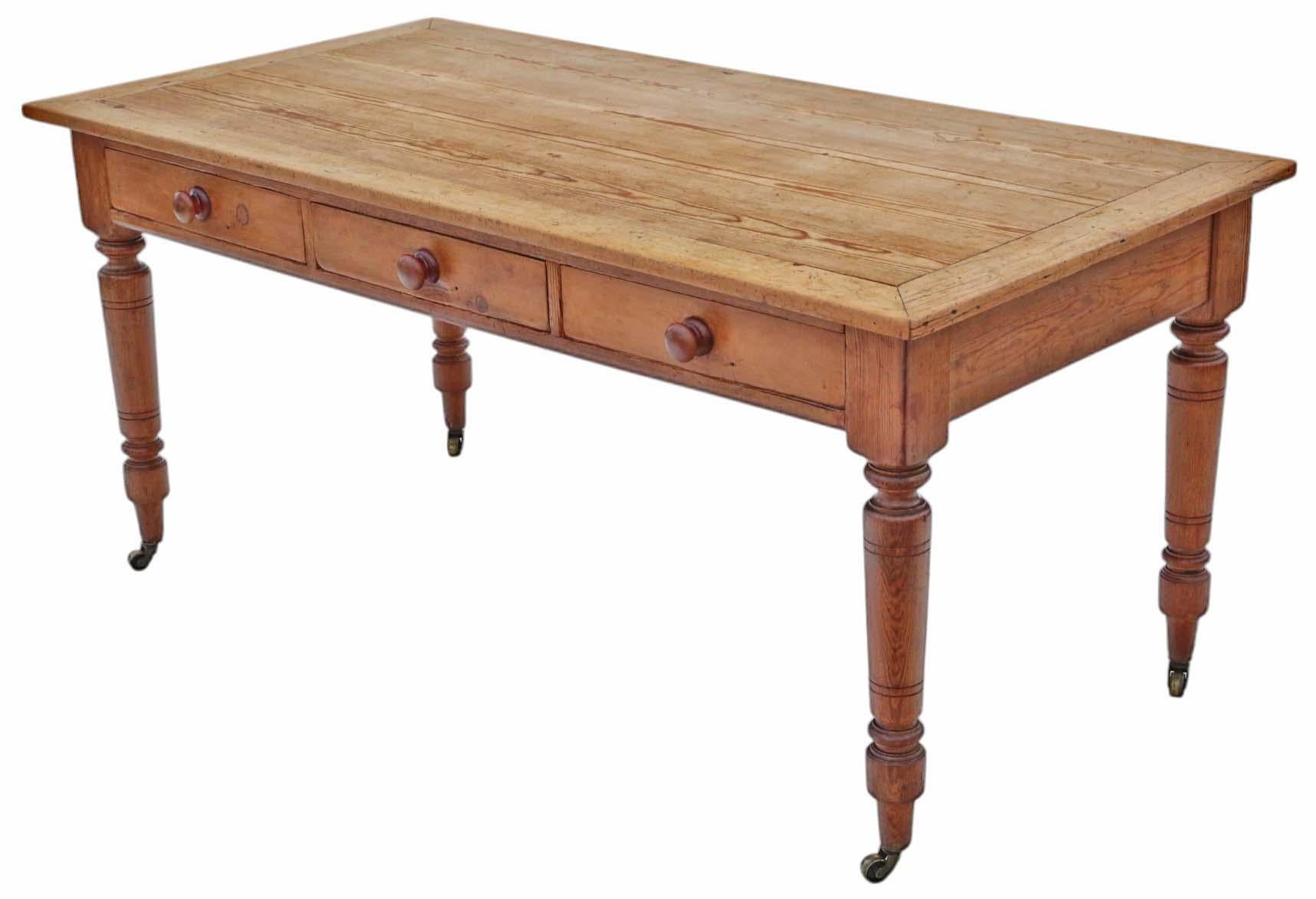 Antique 19th Century Pitch Pine Farmhouse Kitchen Dining Table with Drawers – Fine Quality & Timeless Elegance
A fine quality 19th-century pitch pine farmhouse kitchen dining table with drawers, offering timeless elegance and a beautiful aged