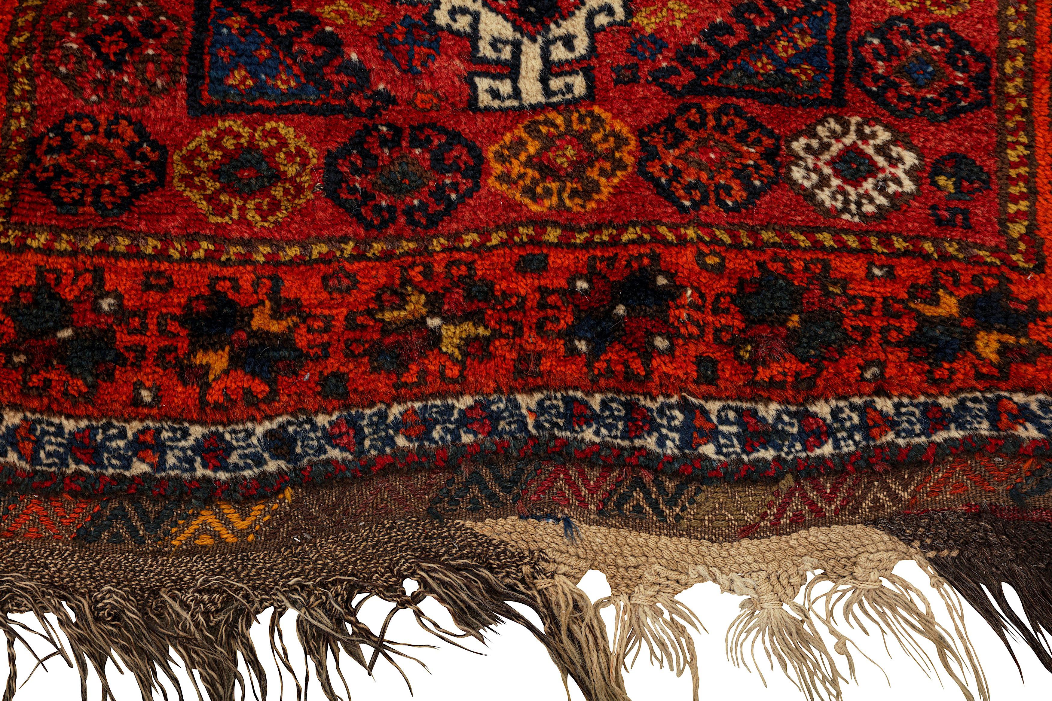 Antique 19th Century Fine Turkish Yuruk Long Runner Rug In Good Condition For Sale In London, GB