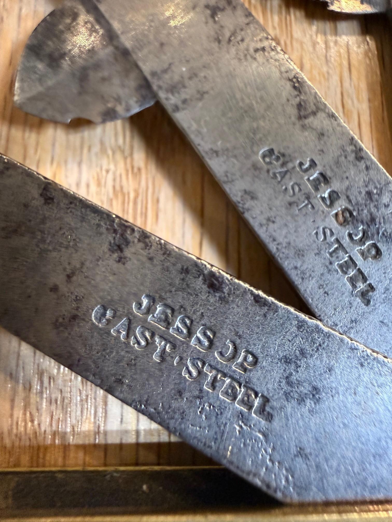 Antique Foldes anglais du 19e siècle pour saignées médicales, saignée, flamme, etc. Bon état - En vente à Stamford, CT