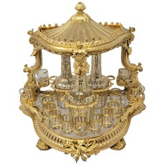 Antique 19ème siècle français Baccarat Crystal & Ormolu Cave à Liqueur:: Circa 1890