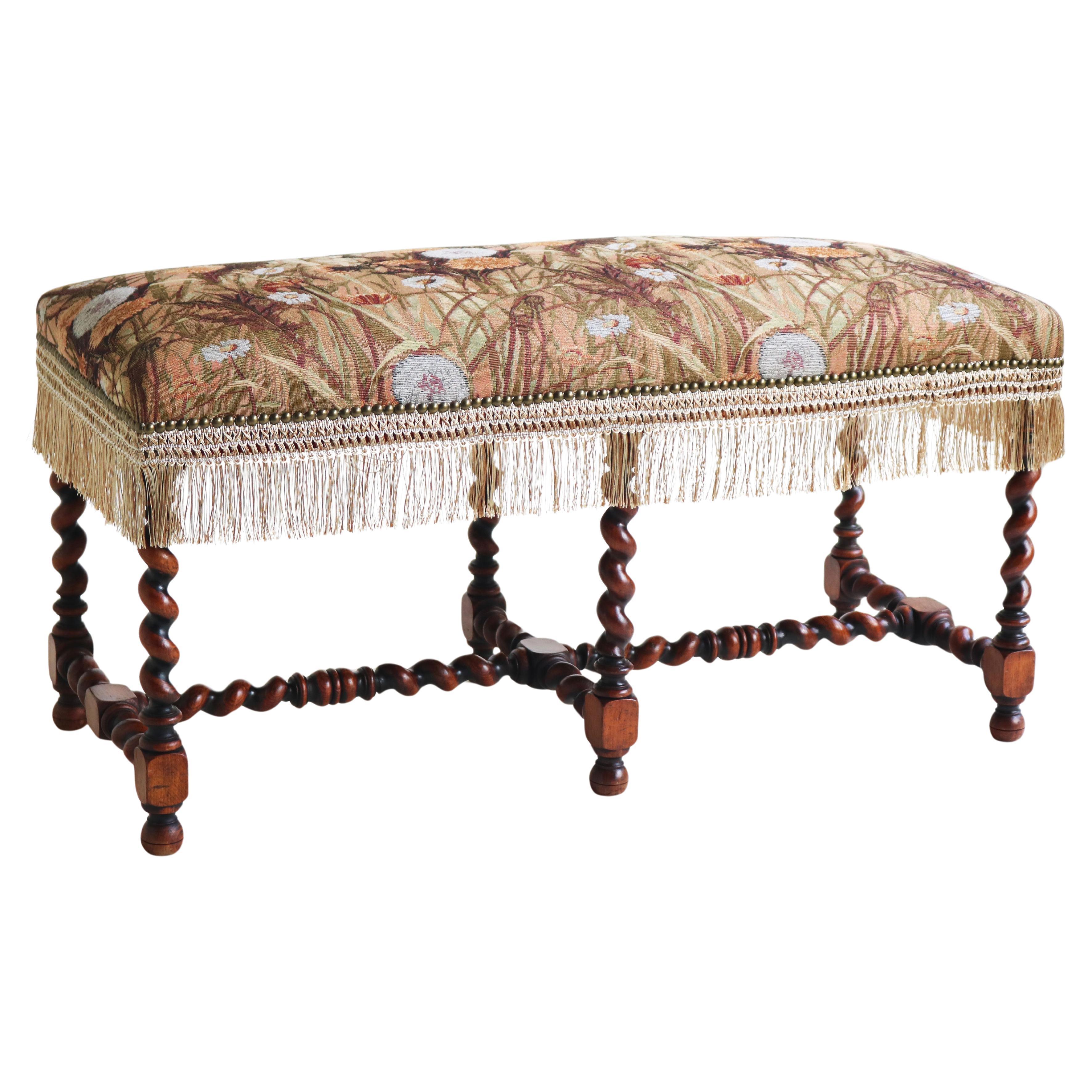 Antique Banc Oak Oak français du 19ème siècle en chêne sculpté broderie Ottoman en vente
