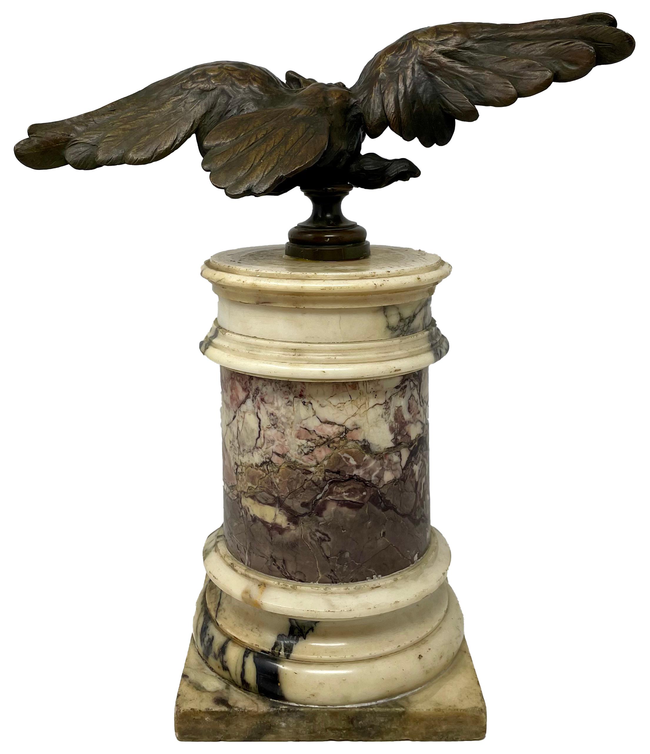 Antique 19th Century French Bronze Eagle on Marble Plinth, Circa 1880. For Sale 1