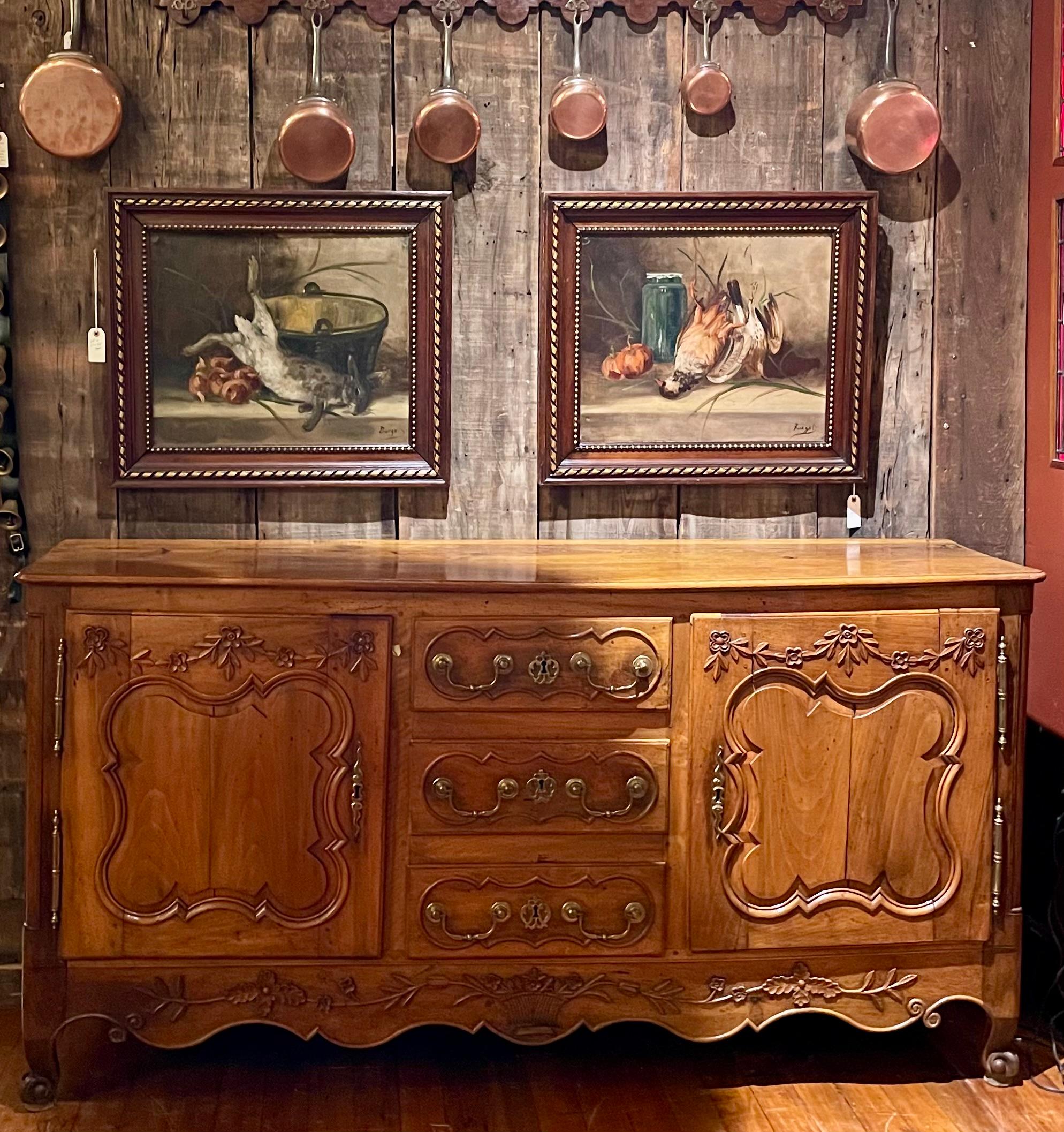 Antique French del XIX secolo, credenza in legno intagliato, CIRCA 1870-1880. in vendita 3