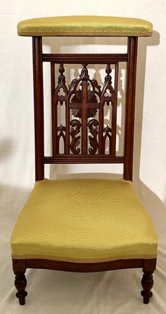 Antique 19th Century French Carved Walnut Prie Dieu, Circa 1860-1880.