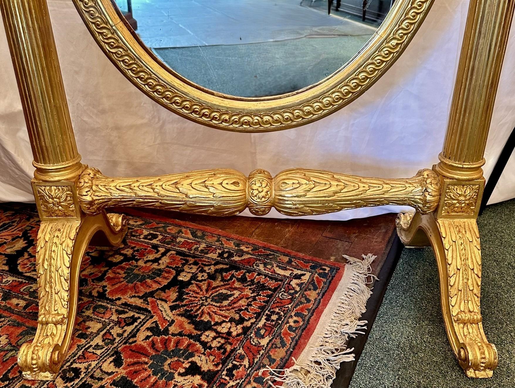 Antique French del XIX secolo in legno intagliato con specchio chevale in foglia d'oro. in vendita 2