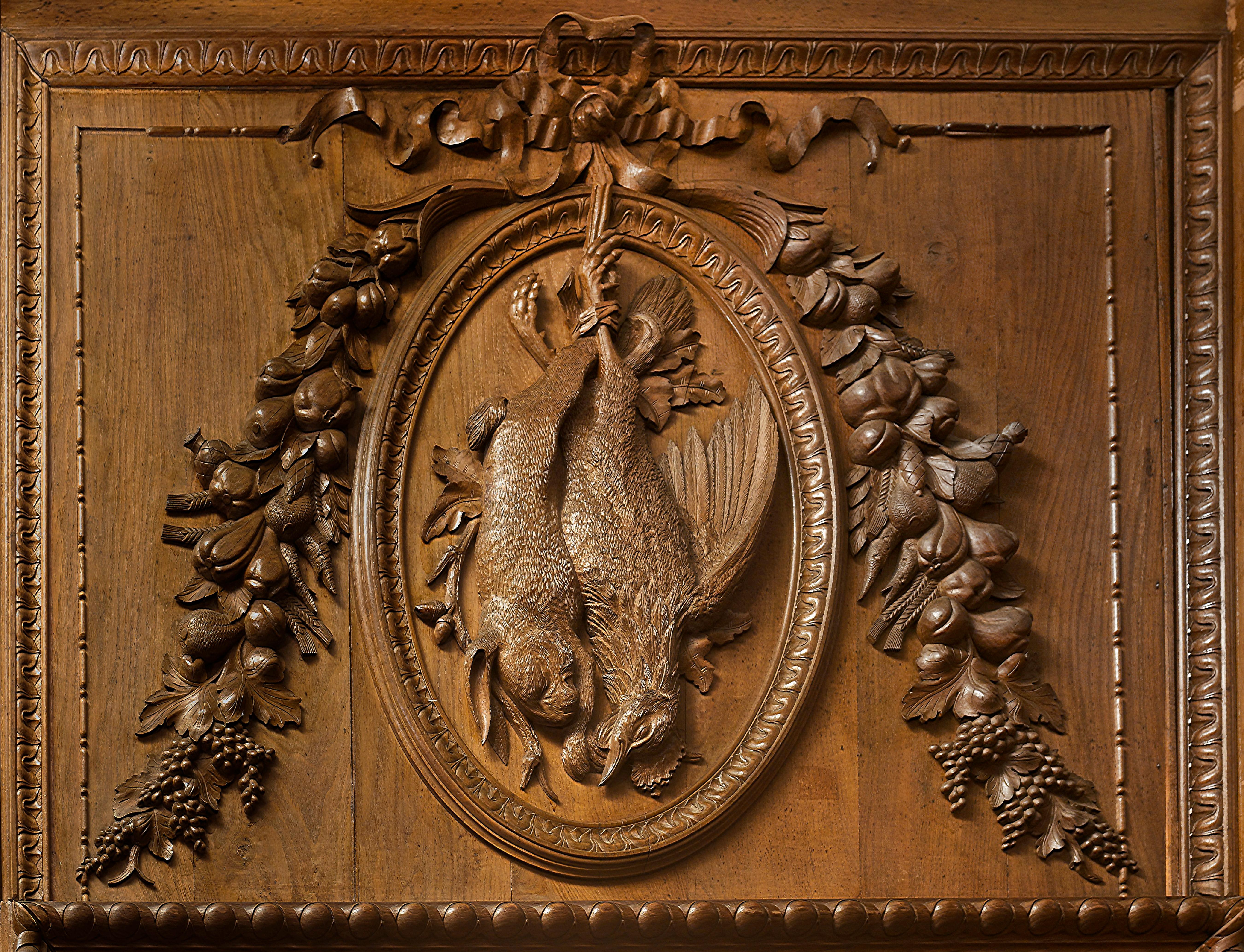 Ancienne salle de salon française du 19ème siècle en chêne à panneaux 