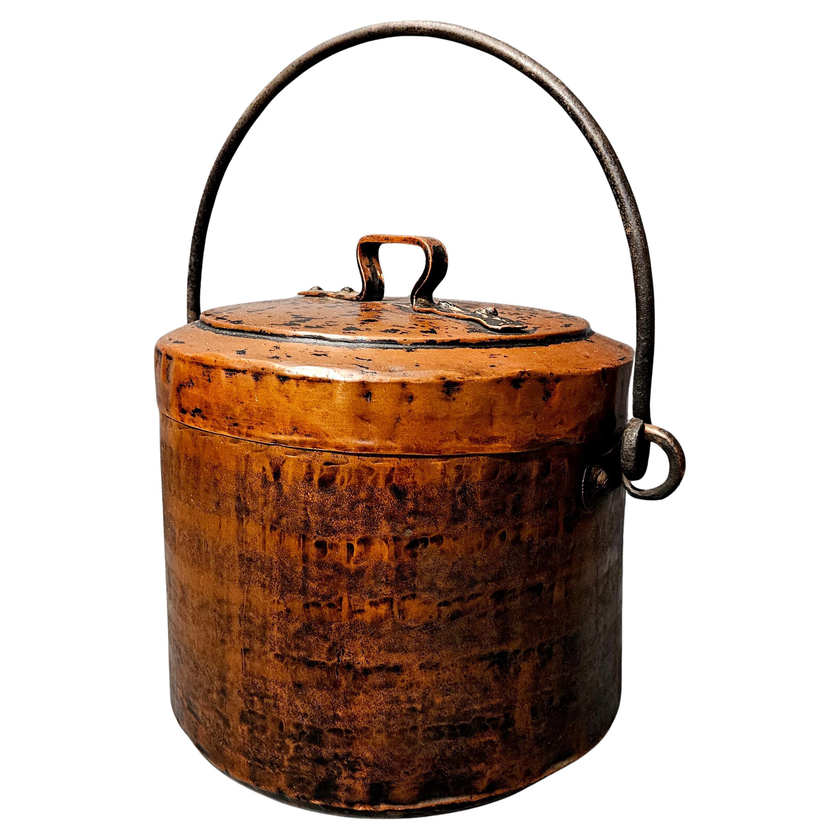 Antique 19th-Century French Copper Cooking Pot with Lid.