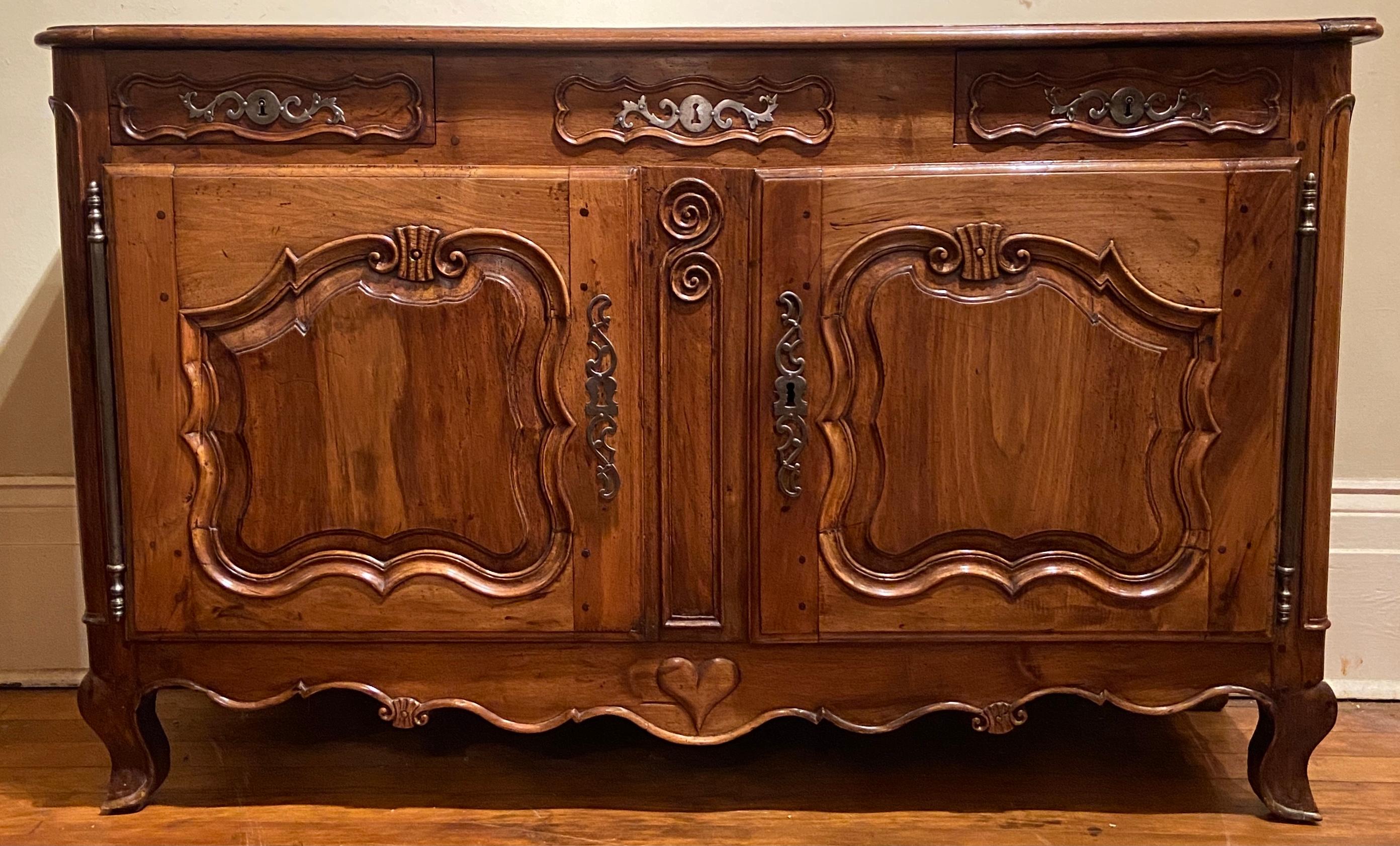 Antique 19th Century French Country Walnut Buffet, Circa 1840. This buffet is a good medium size, very sturdy and useful for multiple purposes.