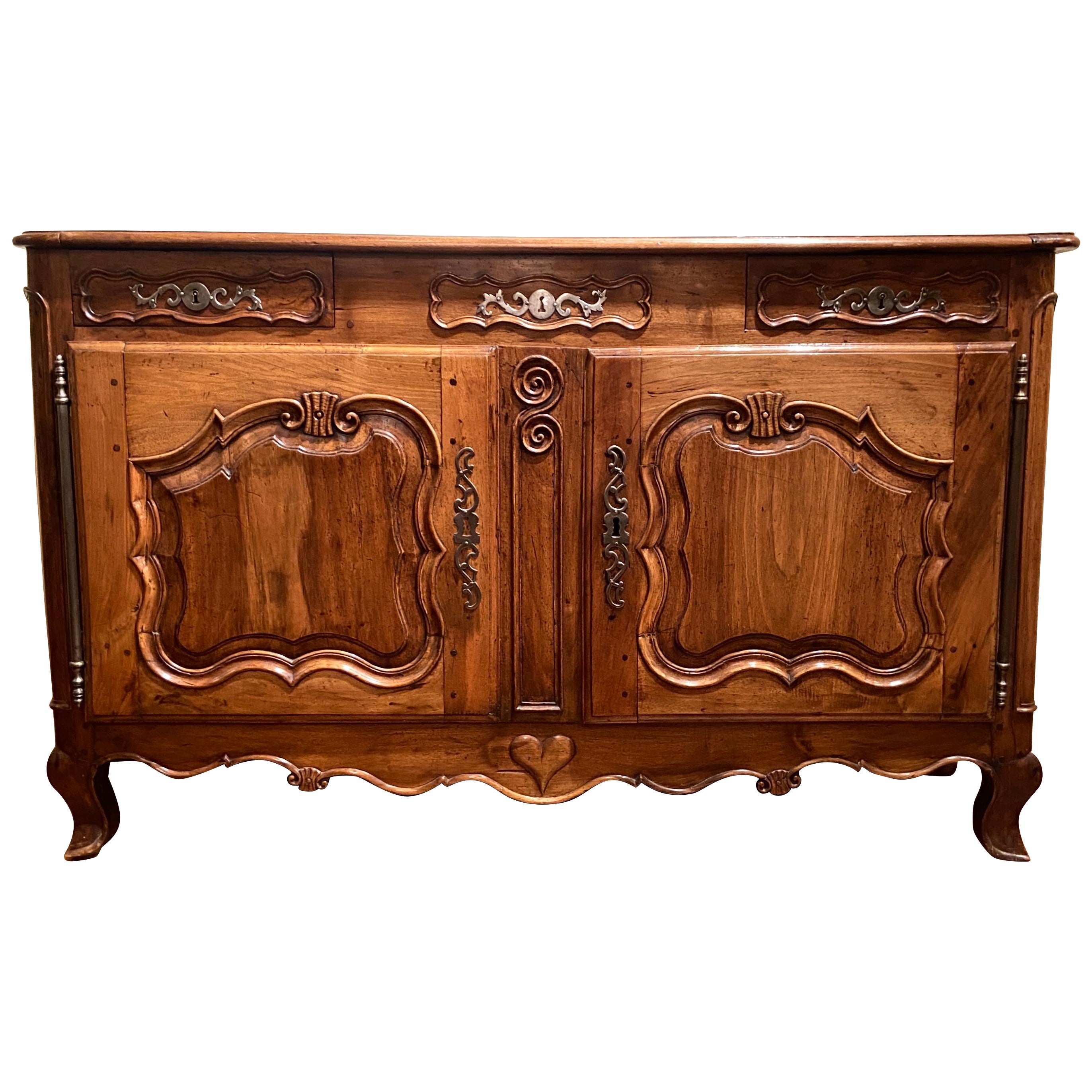 Antique French Country Walnut Buffet del XIX secolo, circa 1840