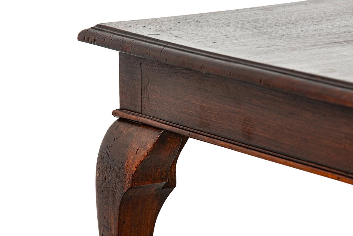 Antique 19th century  French dark warm brown Walnut Louis Philippe Coffee Table For Sale 5