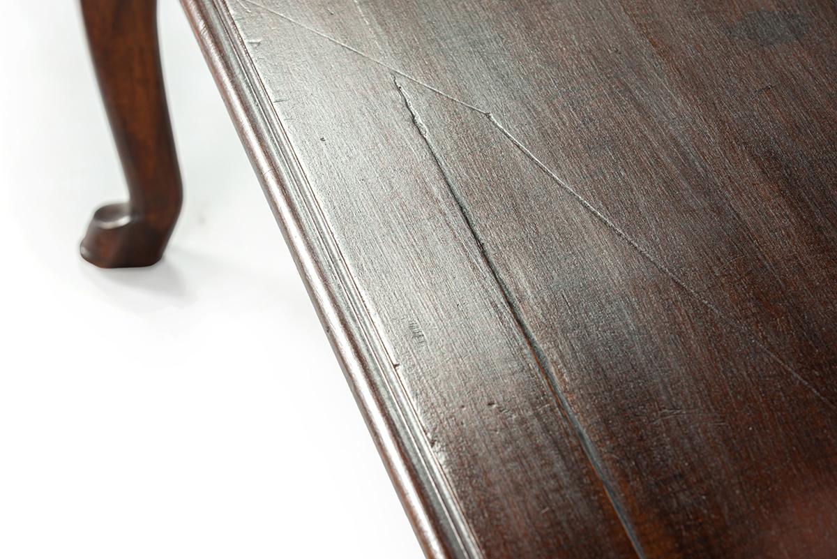 Antique 19th century  French dark warm brown Walnut Louis Philippe Coffee Table For Sale 9