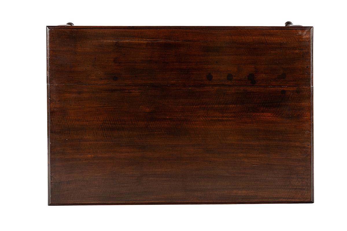 Antique 19th century  French dark warm brown Walnut Louis Philippe Coffee Table For Sale 1
