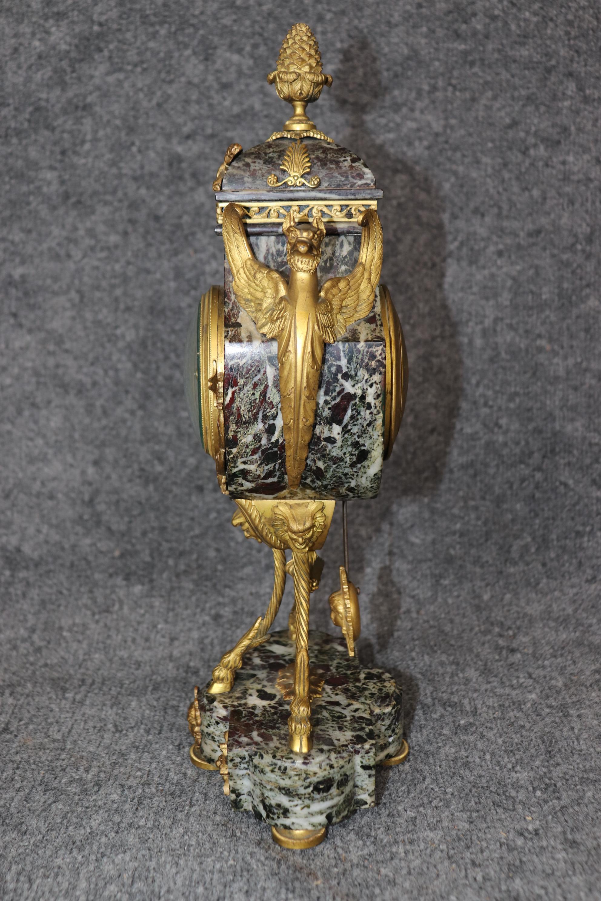 Francese Antico orologio in stile impero francese del XIX secolo in ormù di Etienne Maxant Paris in vendita