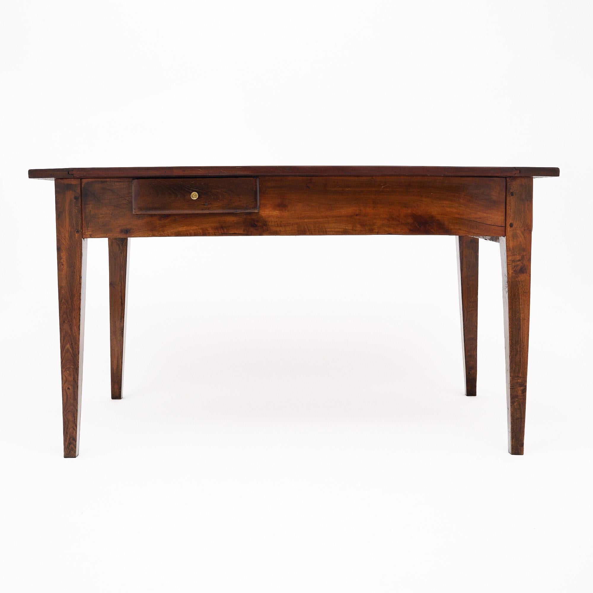 Français Table de ferme française ancienne du 19ème siècle en vente