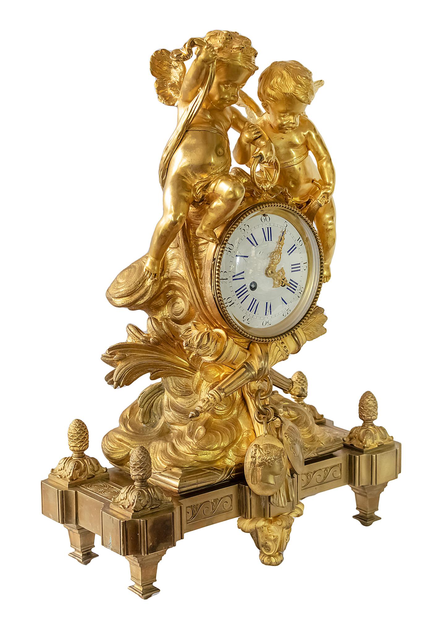 Antique 19th Century French Gilded Bronze Mantel Clock For Sale 1