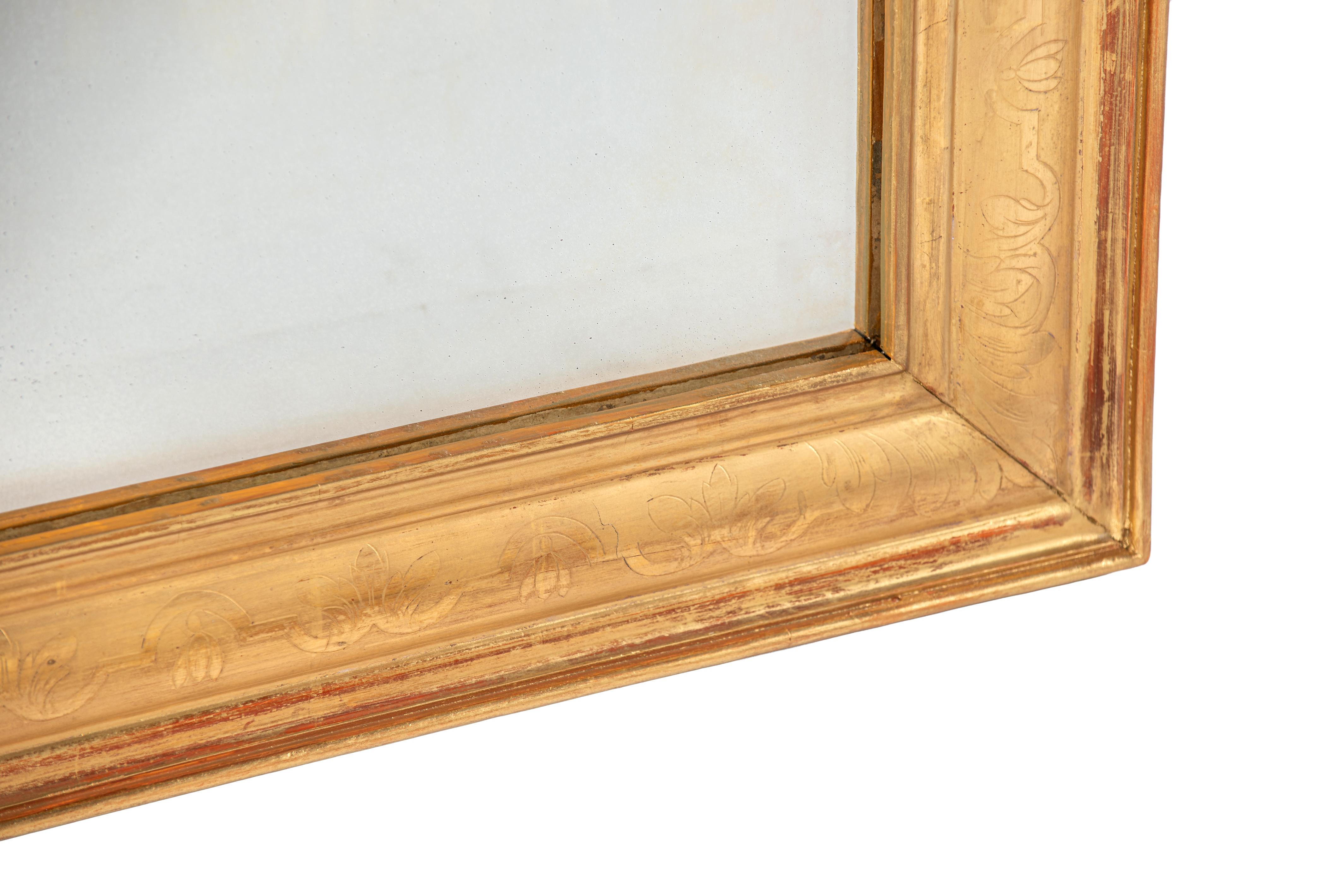 Francese Antique French del XIX secolo, specchio Louis Philippe dorato e lucidato a foglia d'oro in vendita