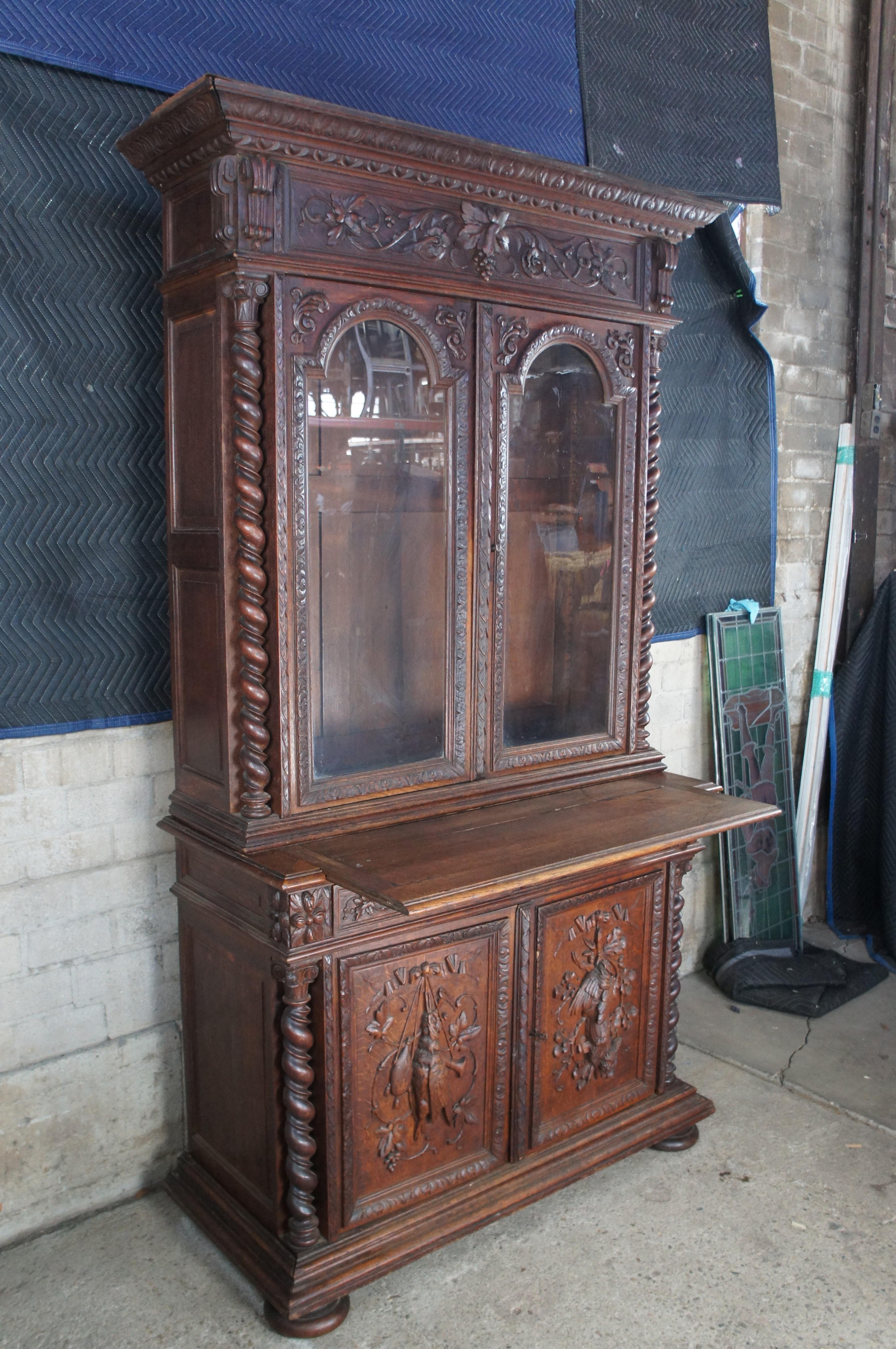 Antique 19th Century French Henry II Carved Oak Hunt Cabinet Bookcase Cupboard For Sale 3