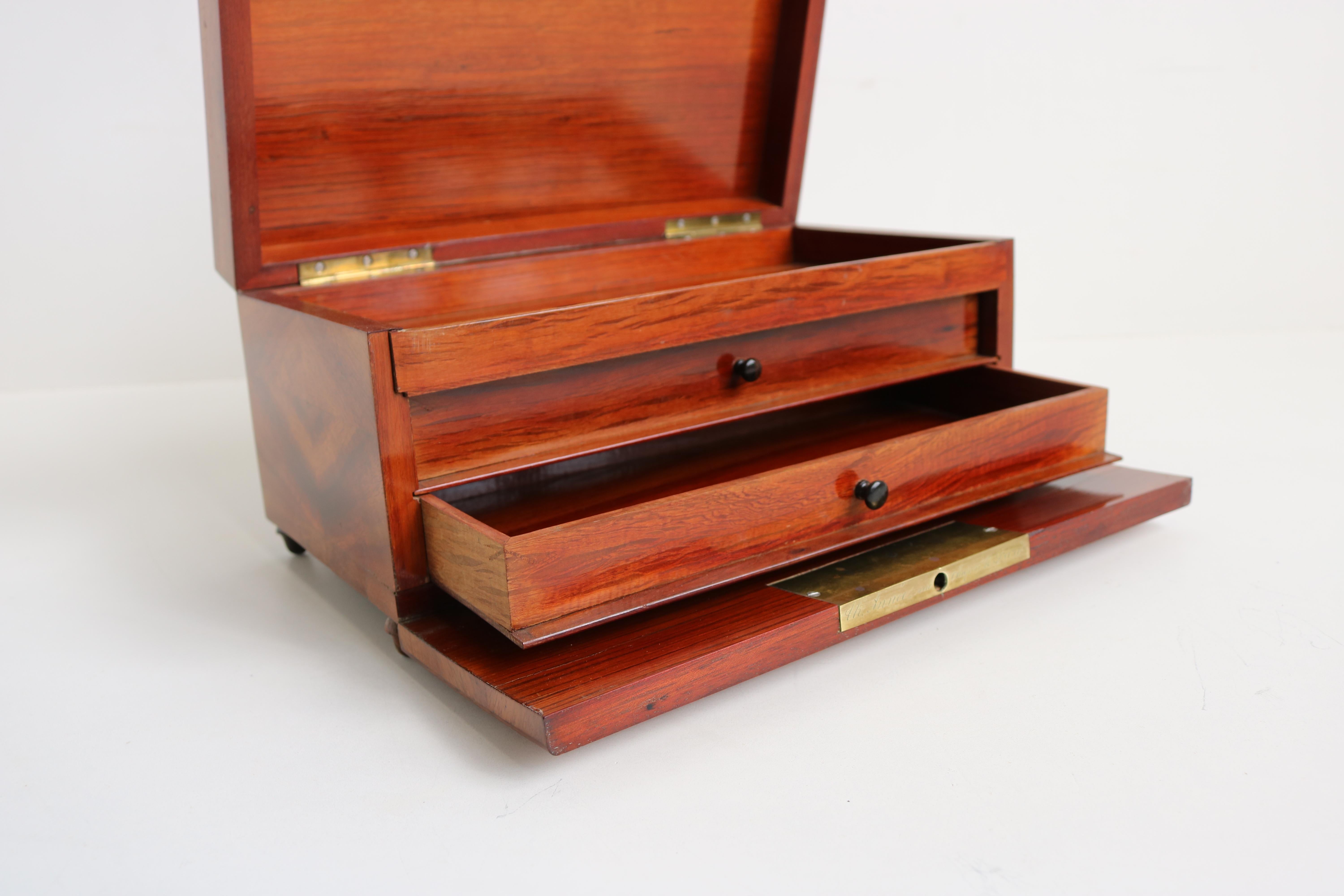 Antique 19th Century French Jewelry Box by Théodore Année in Kingwood / Walnut 5