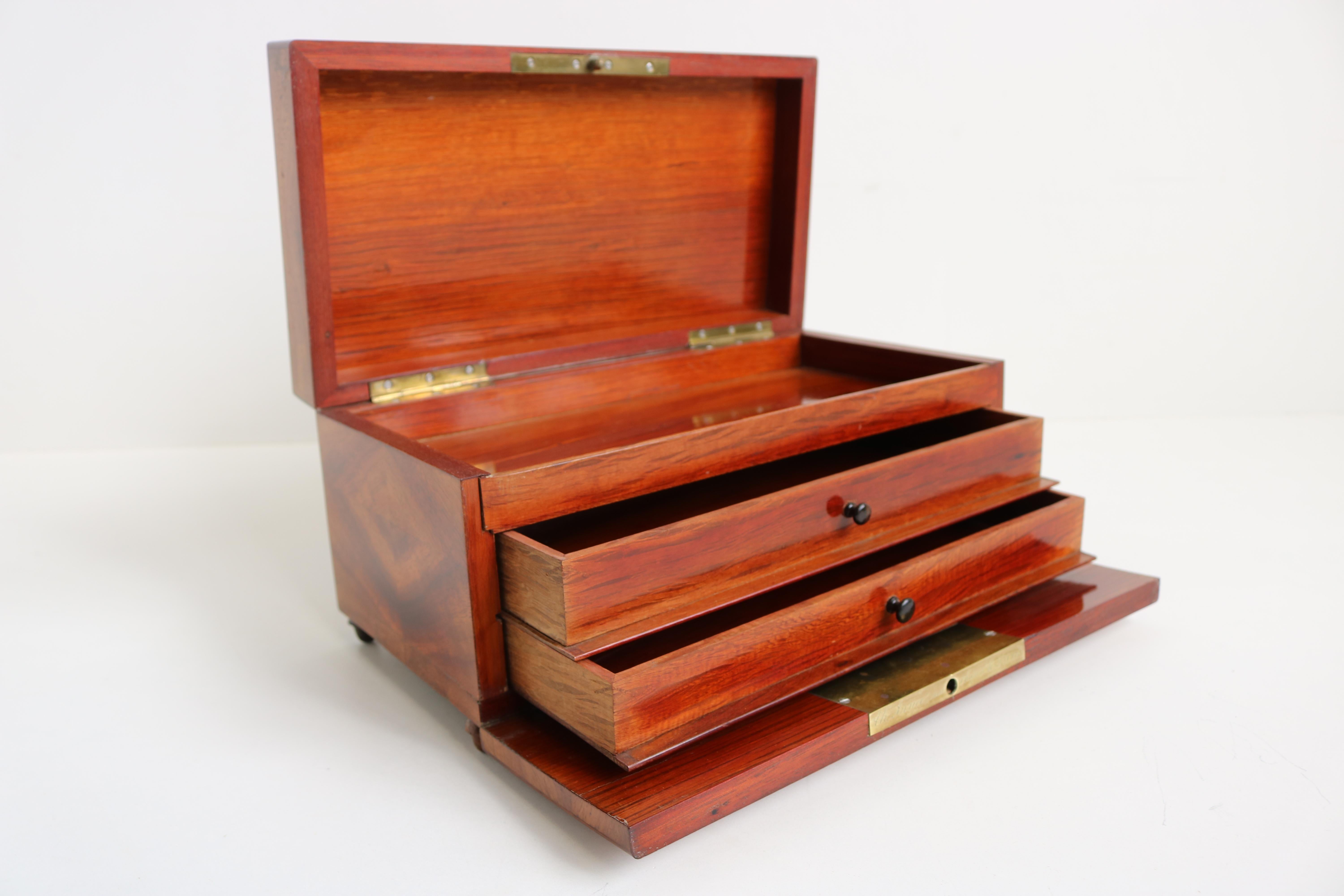 Antique 19th Century French Jewelry Box by Théodore Année in Kingwood / Walnut 6