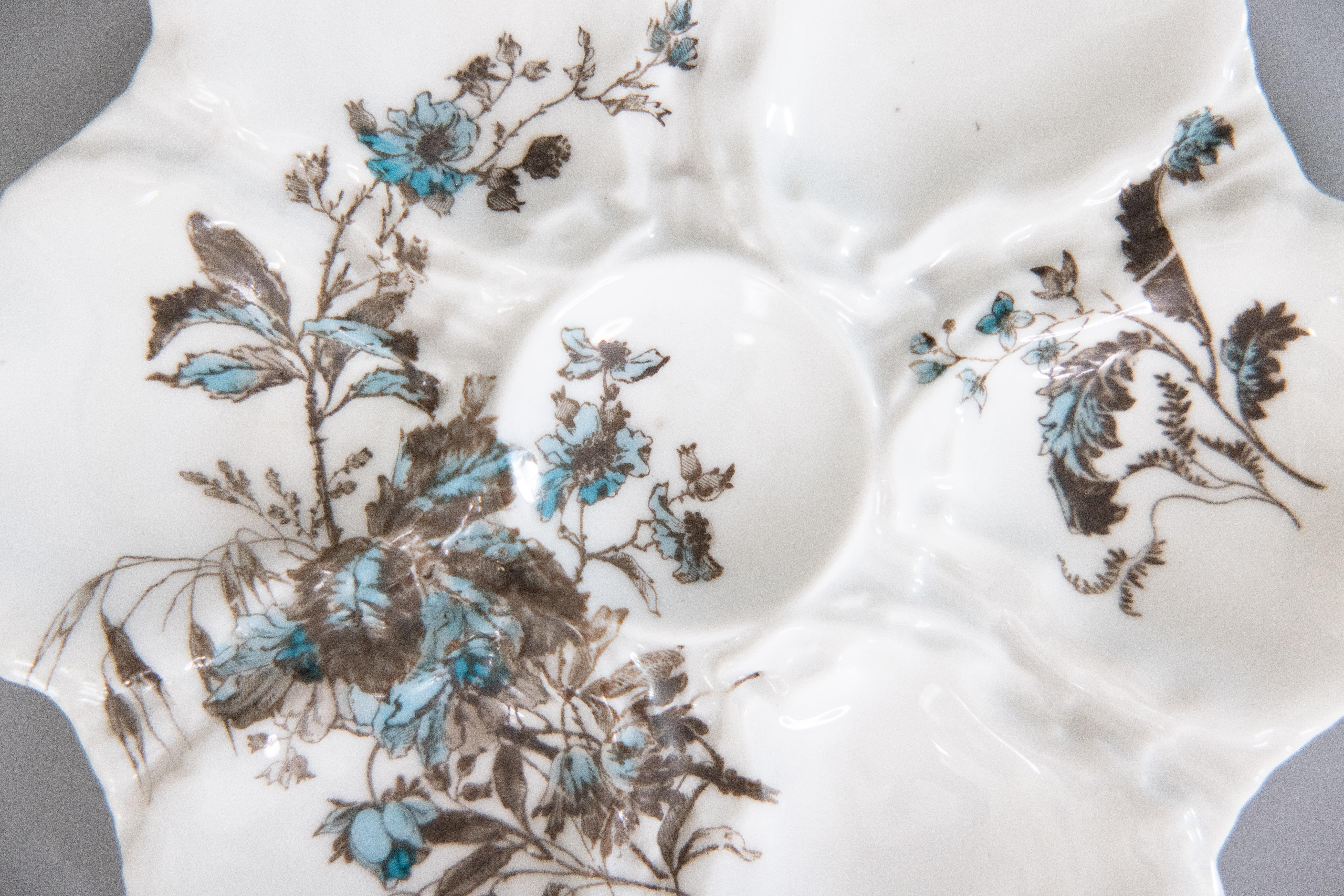Precioso plato de ostras antiguo de porcelana francesa de Limoges, hacia 1880. Marcado 