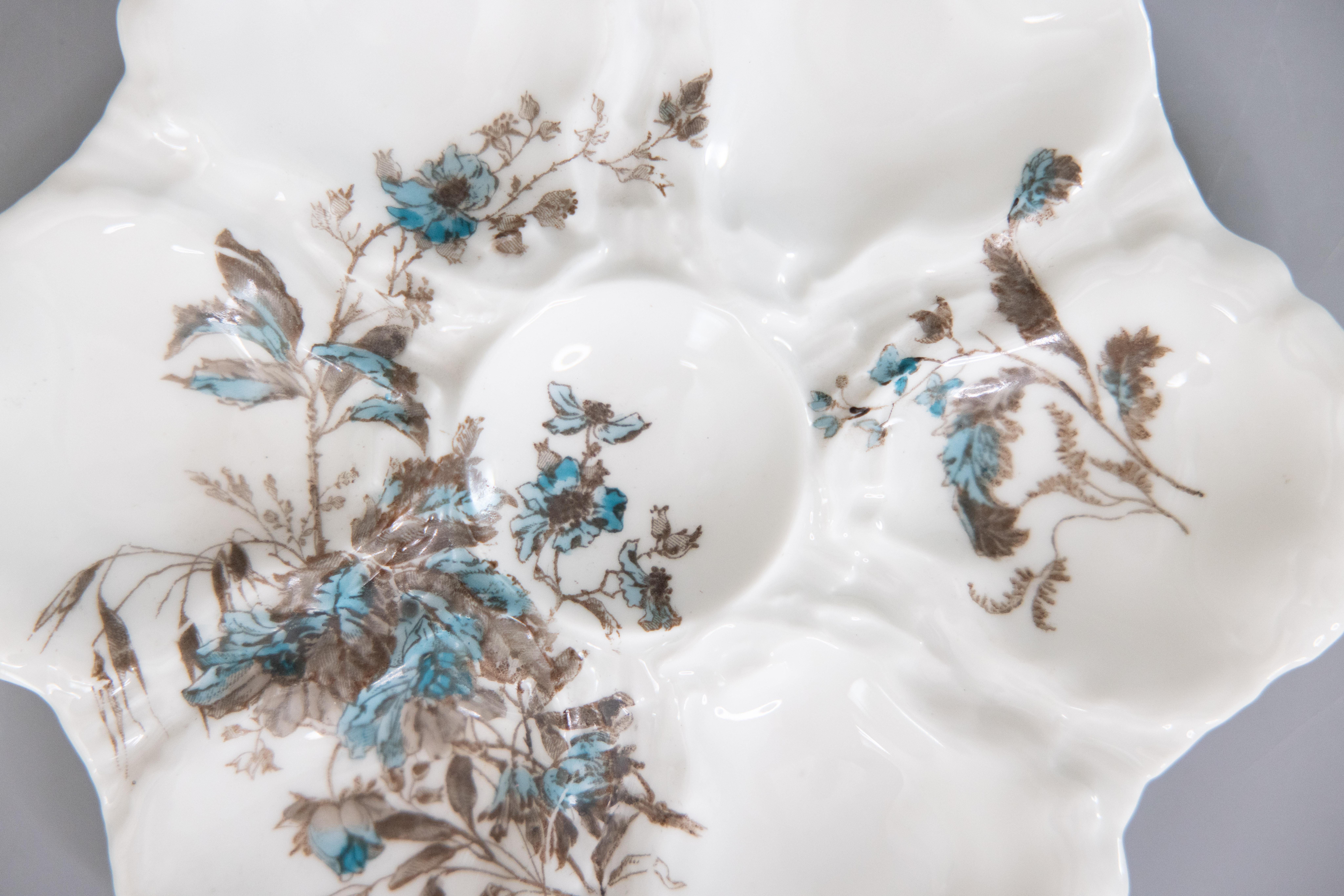 Precioso plato de ostras antiguo de porcelana francesa de Limoges, hacia 1880. Marcado 