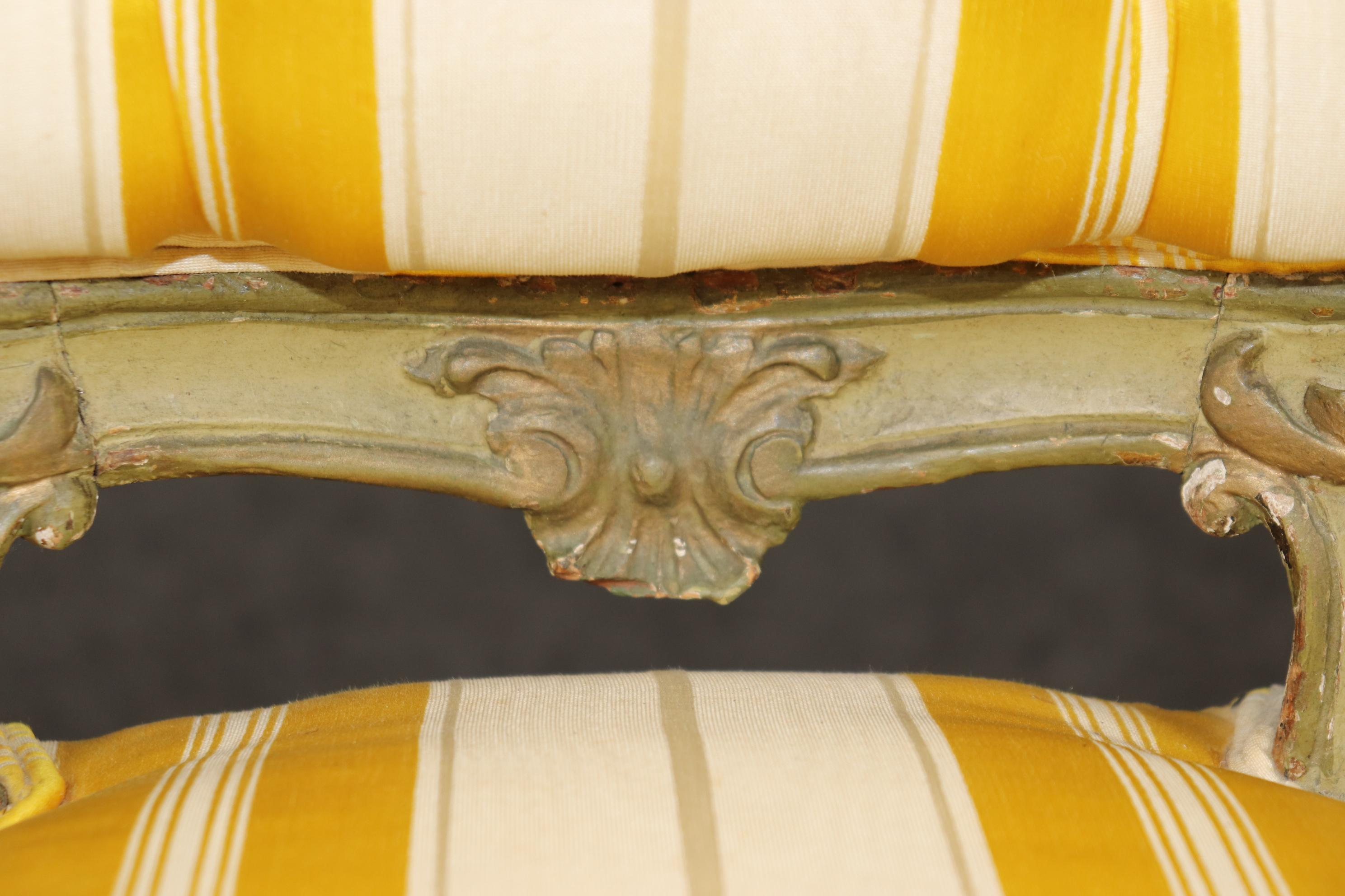 Antique 19th Century French Louis XV Style Paint Decorated Side Chair For Sale 6