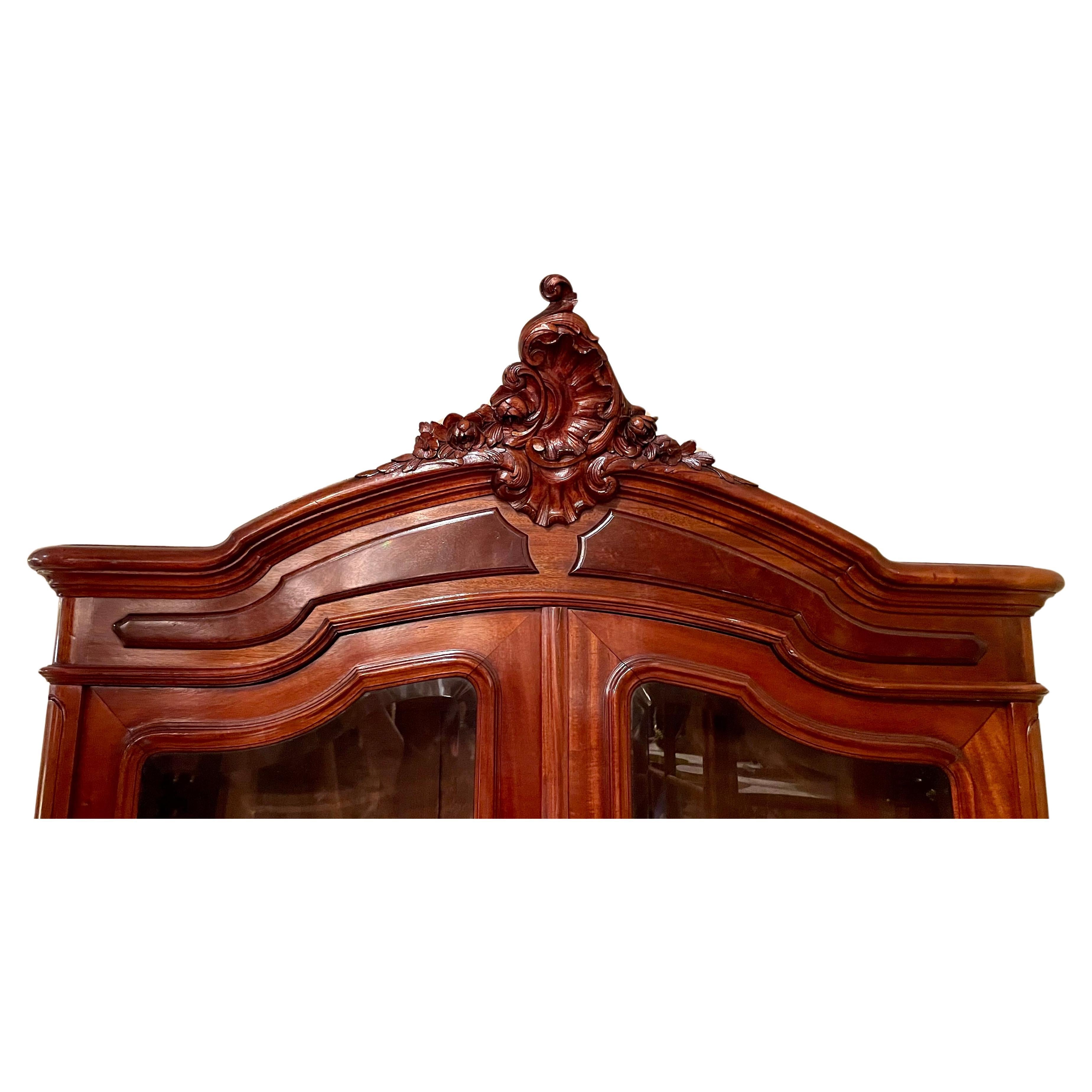 Antique 19th Century French Mahogany Beveled Glass Front 2-Door Cabinet, Ca 1890 For Sale 3