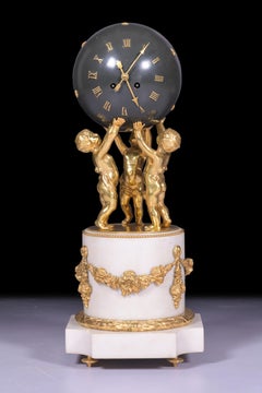Horloge globe figurative française du 19e siècle en marbre par Vincenti et Cie