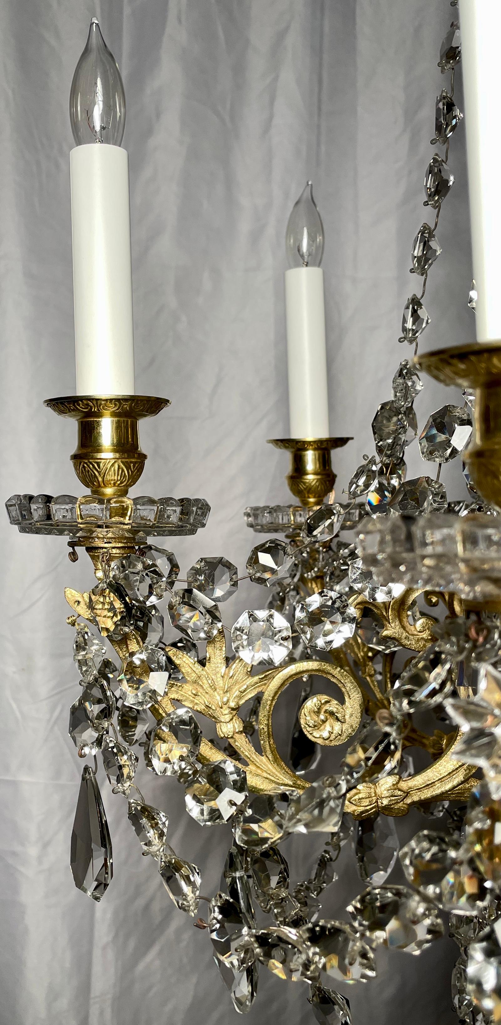 Antique 19th Century French Napoleon III Bronze D' Ore and Crystal Chandelier  For Sale 3
