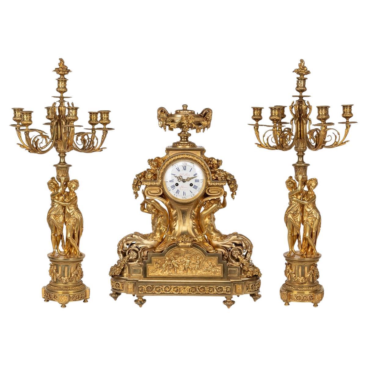 Garniture française du 19ème siècle en bronze doré, G. J. Levy, Paris, vers 1870 en vente