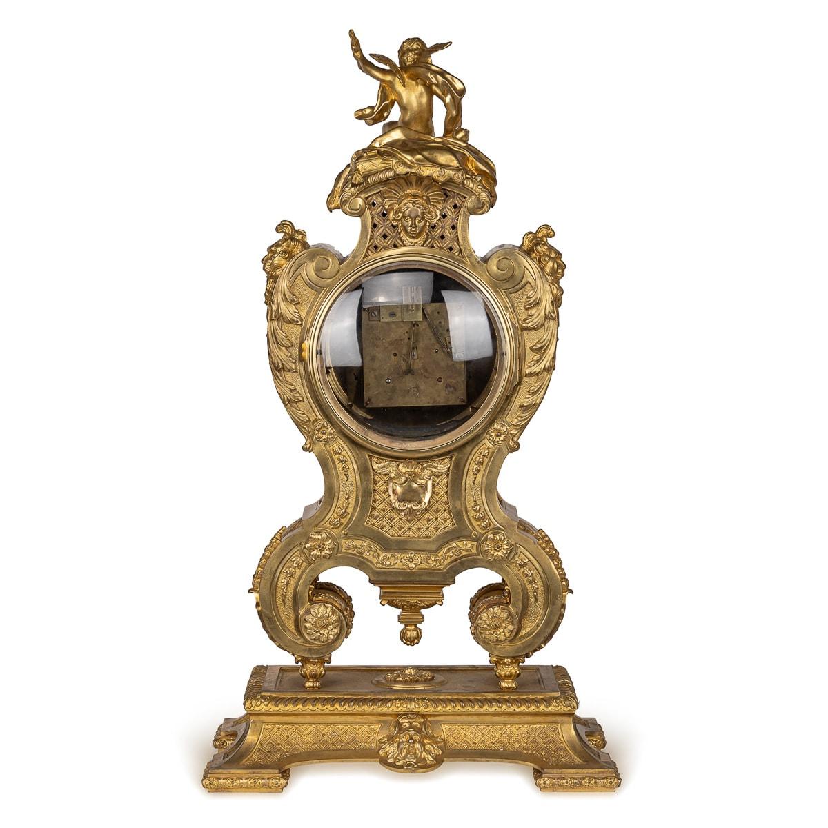 Autre Horloge ancienne de style Régence française du 19ème siècle en bronze doré, Thuret A Paris en vente