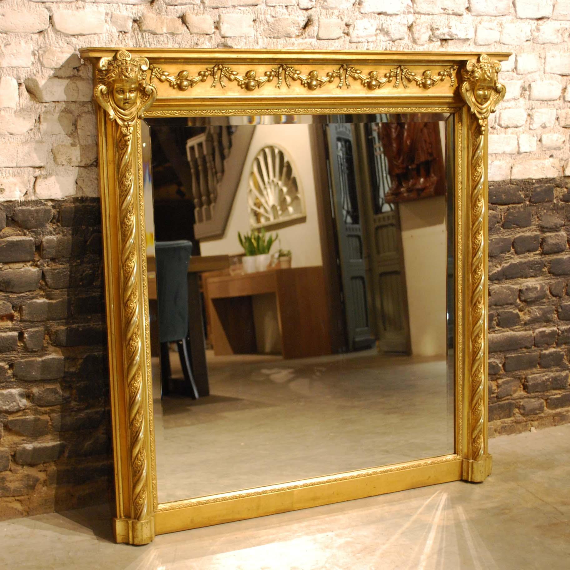 Antique 19th Century French Renaissance Rectangular Mirror with Cherubs In Good Condition In Casteren, NL