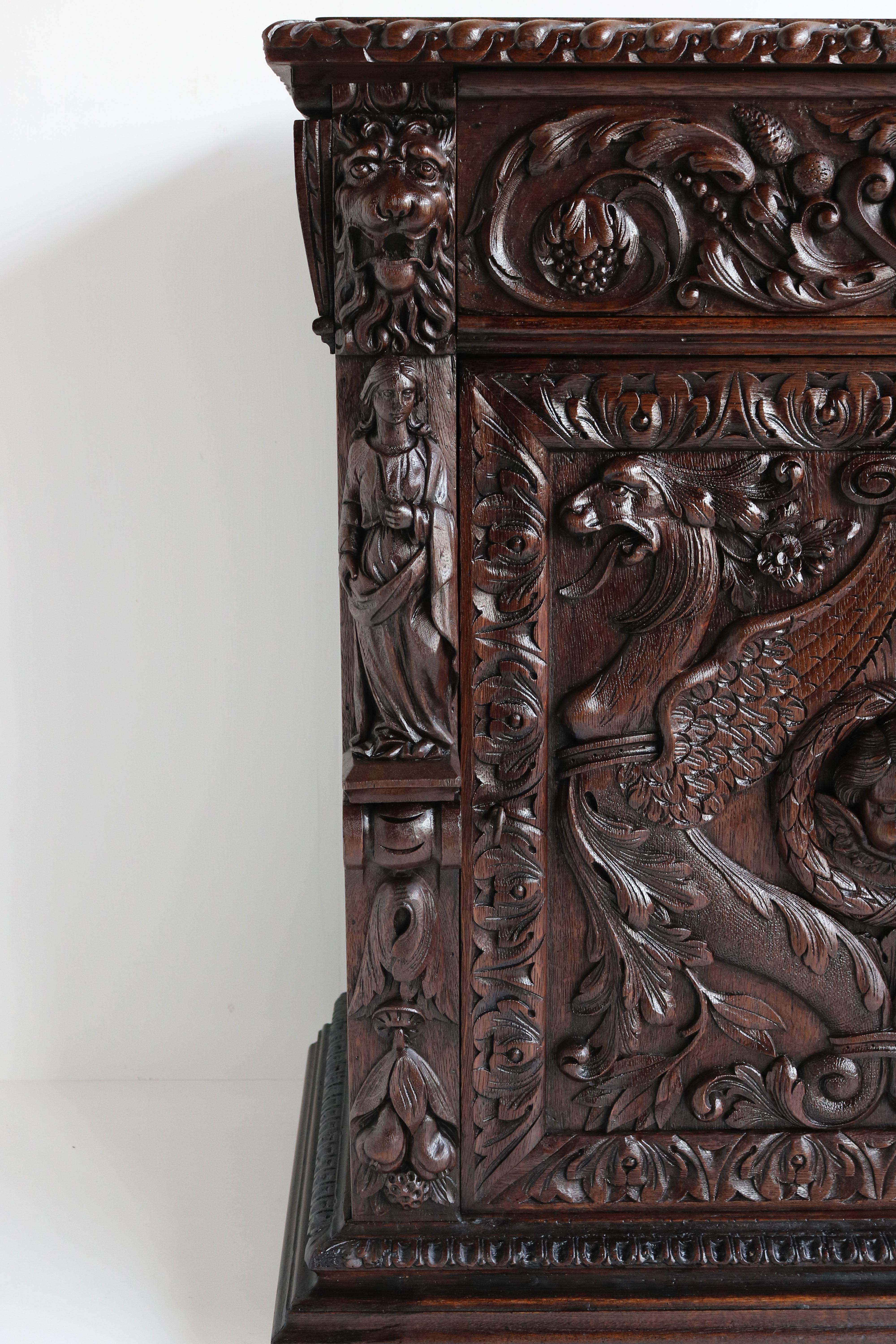 Antique 19th Century French Renaissance Revival Cabinet Lions Dragons Carved Oak 7