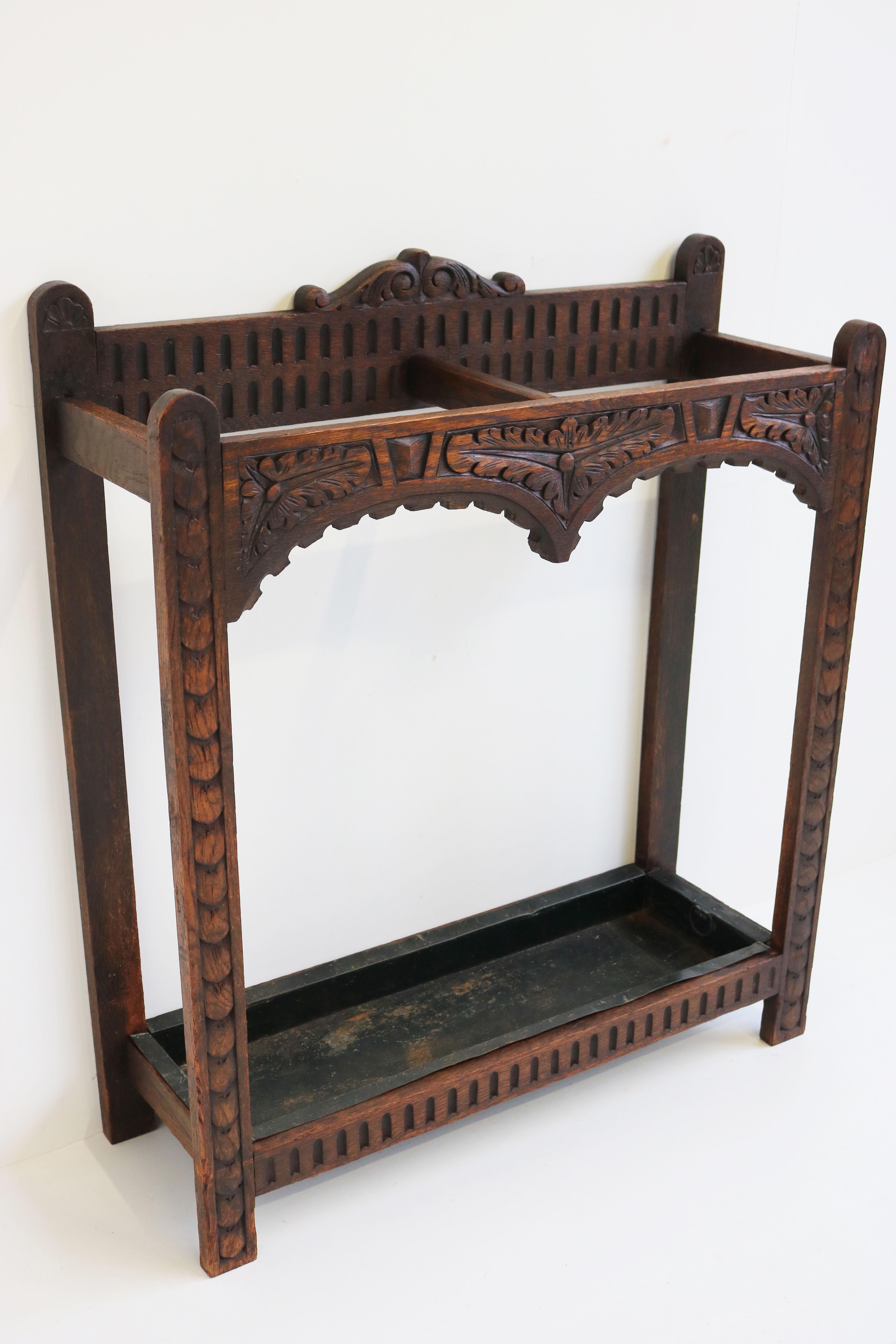 Antique 19th Century French Renaissance Revival Umbrella Stand / Stick Holder For Sale 5