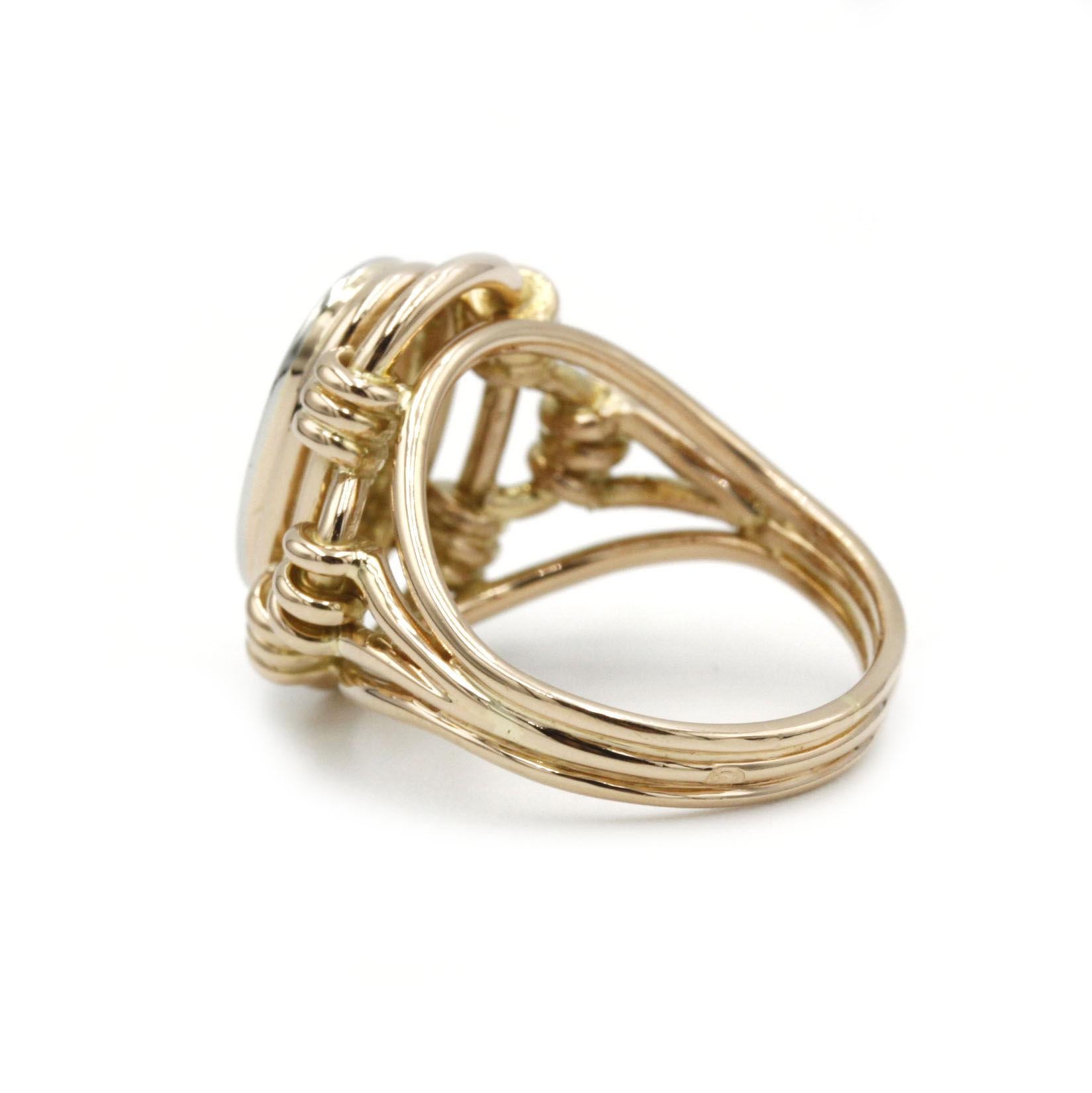 Ancienne bague française du XIXe siècle en or jaune 18 carats à cinq diamants taillés en rose Bon état - En vente à MONTMORENCY, FR